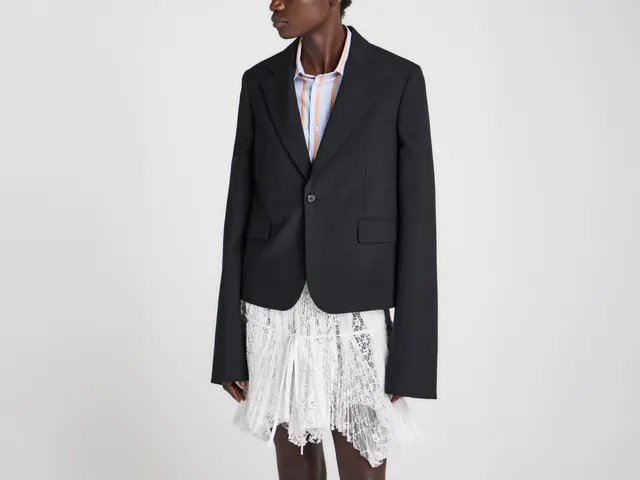 J.W. Anderson Bell Sleeve Jacke Damen Blazer Schwarz