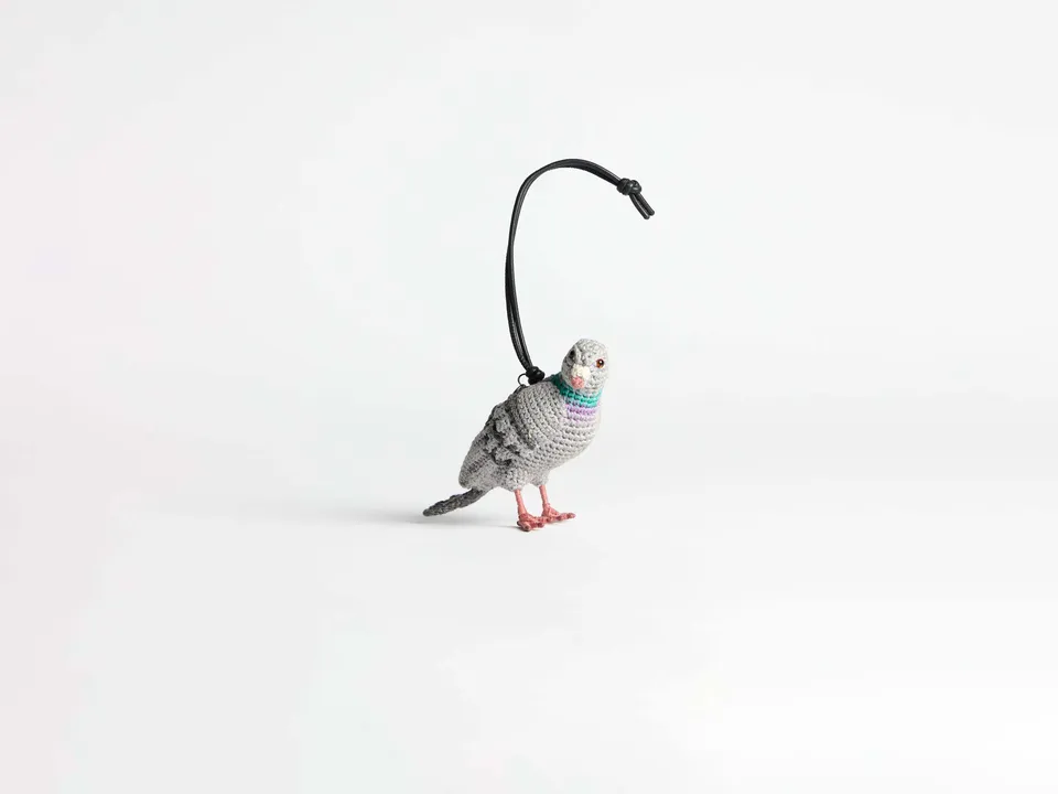 J.W.Anderson Bag Charms Pigeon Charm Anhänger Baumwolle