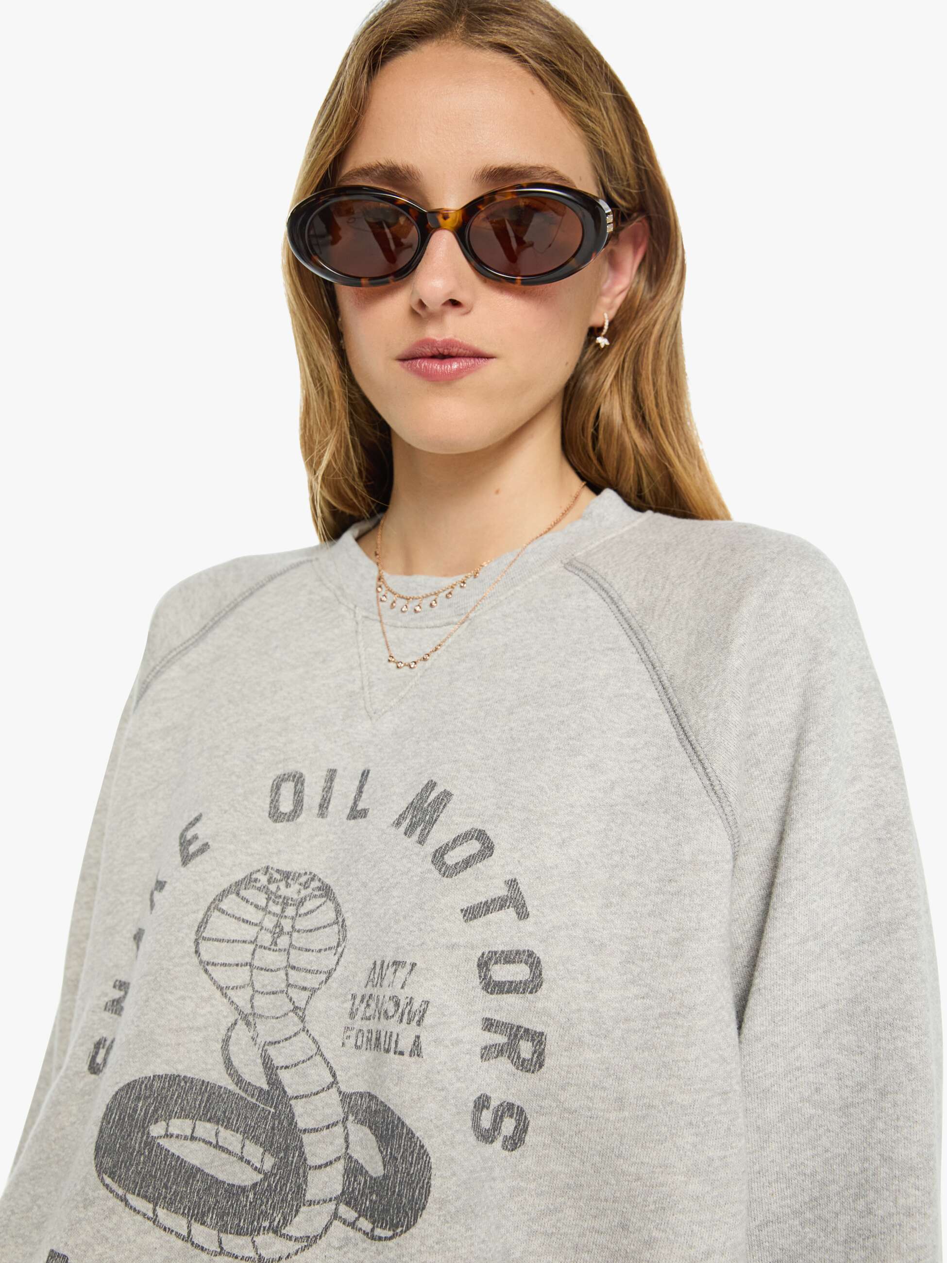 Mother The Champ Sweatshirt Snake Oil Motors Grau