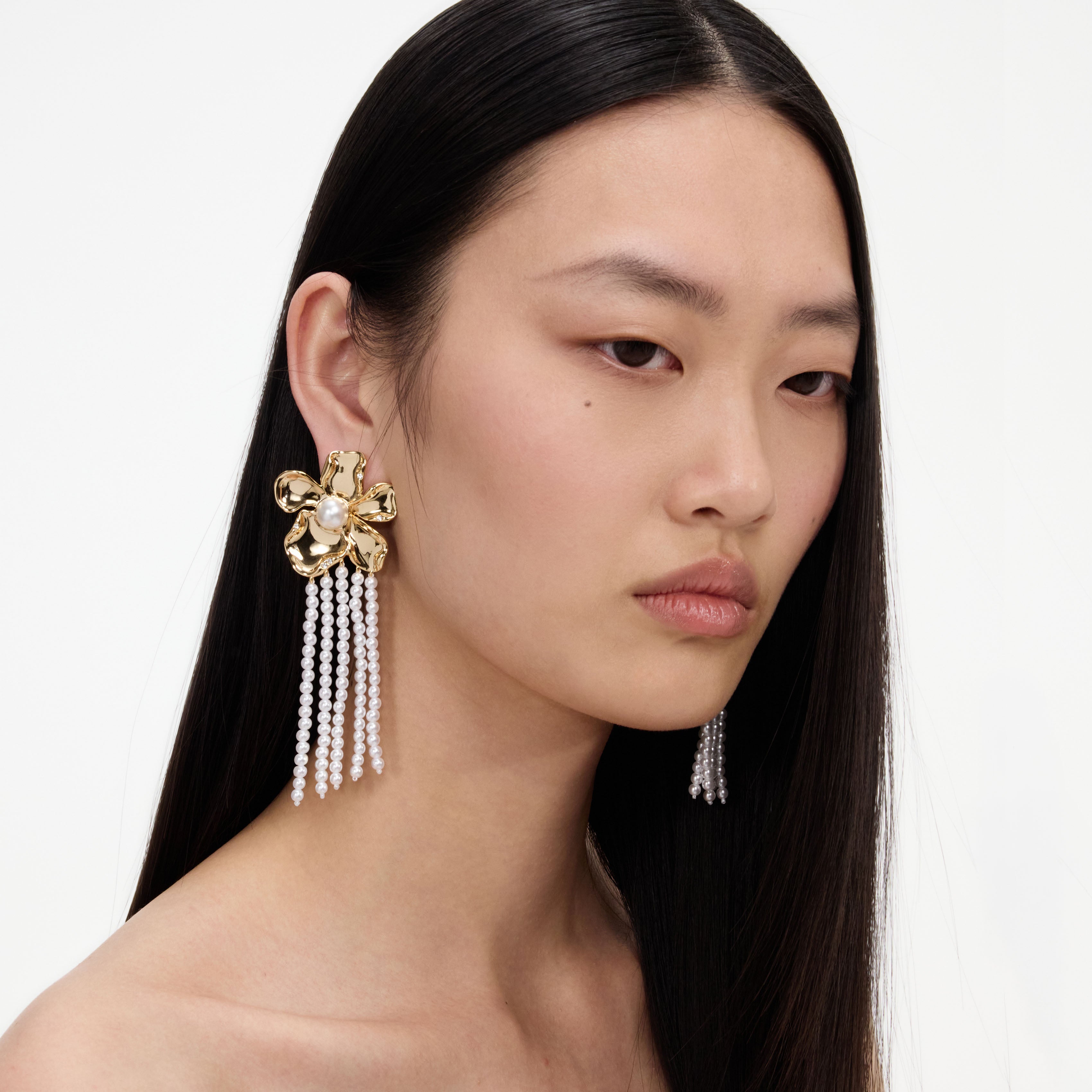 Self Portrait Gold Flower Pearl Dangle Ohrringe Gold Hängend