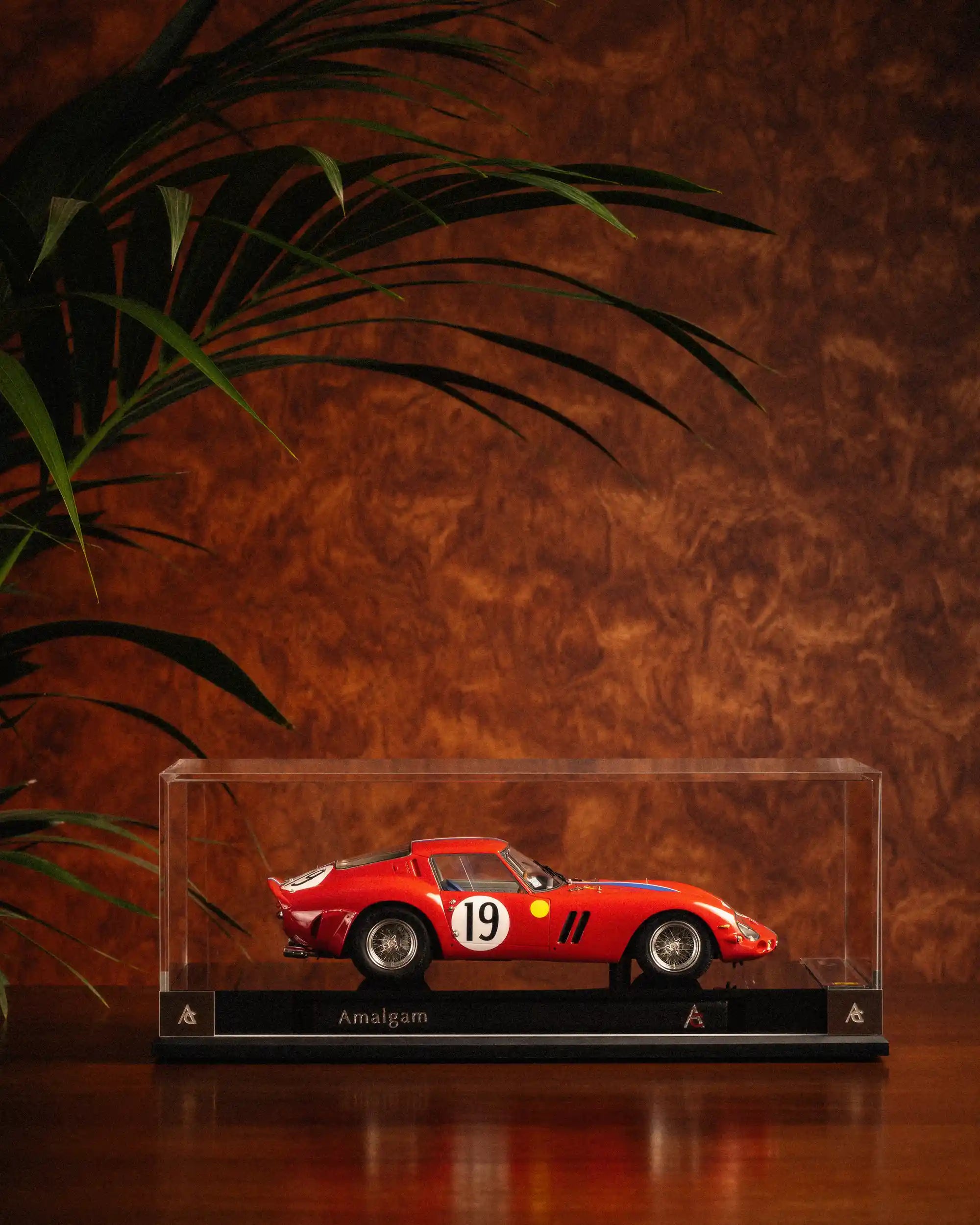 Drôle De Monsieur Ferrari 250 GTO Modellauto 1:18 Nr.19