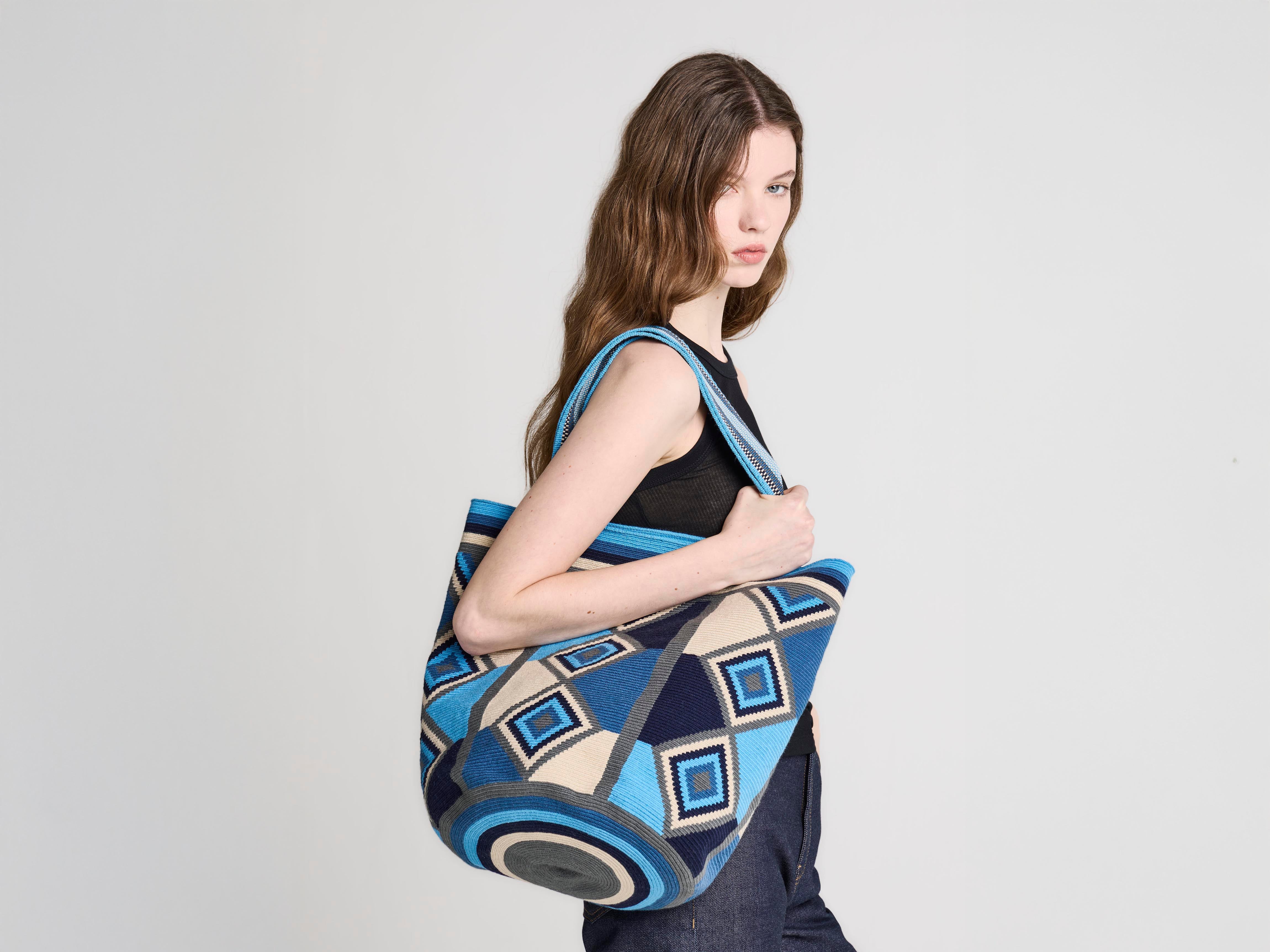 J.W.Anderson Bags Wayuu Mochila Beuteltasche Blau Multi