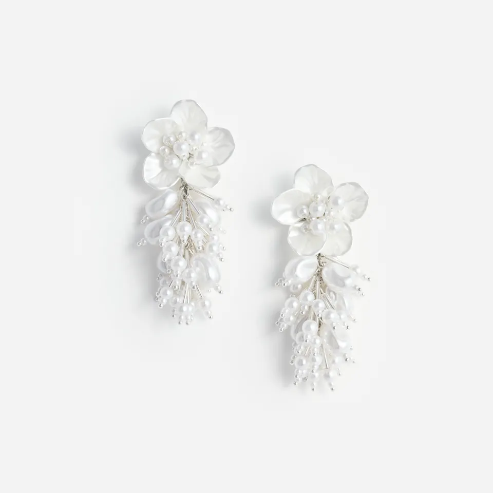 Self Portrait Jewellery Pearl Flower Ohrringe Creme One Size