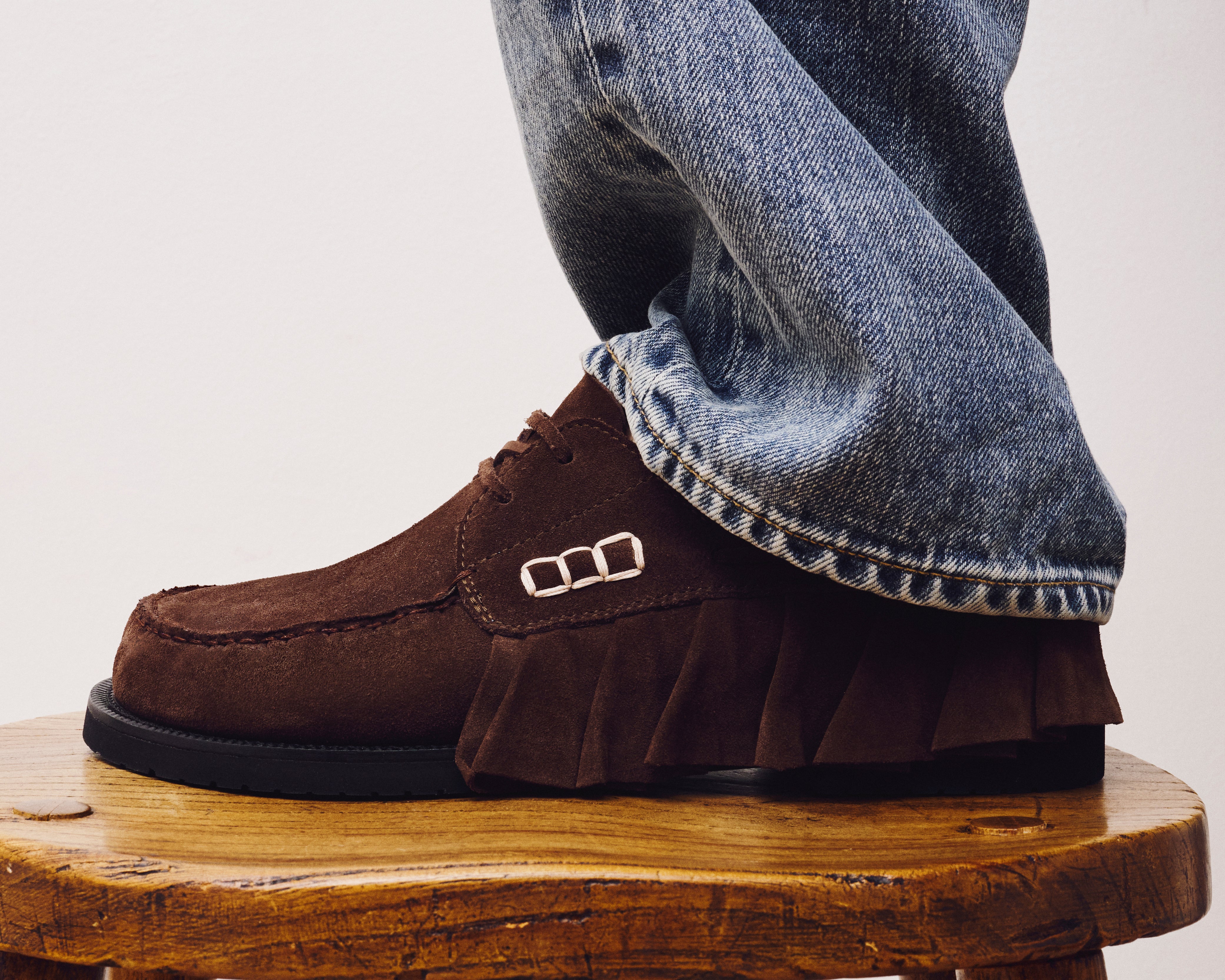 J.W.Anderson Loafer Ruffle Bootsschuh Braun Wildleder Damen