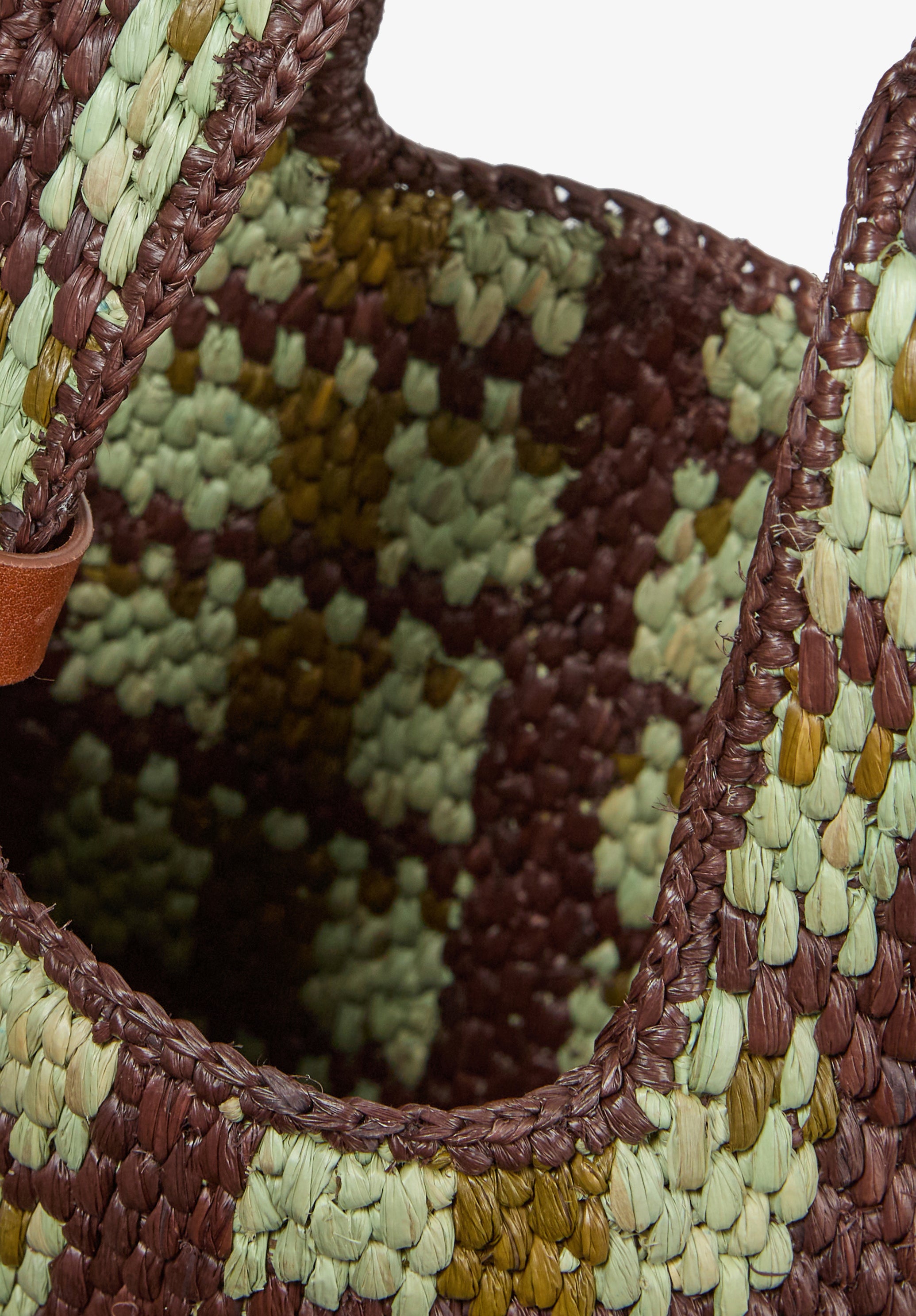 A.P.C. Pecan Bast Tasche grün TU Korb