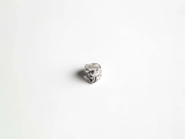 J.W.Anderson Fine Jewellery Baroque Casted Ring Weißgold 18kt