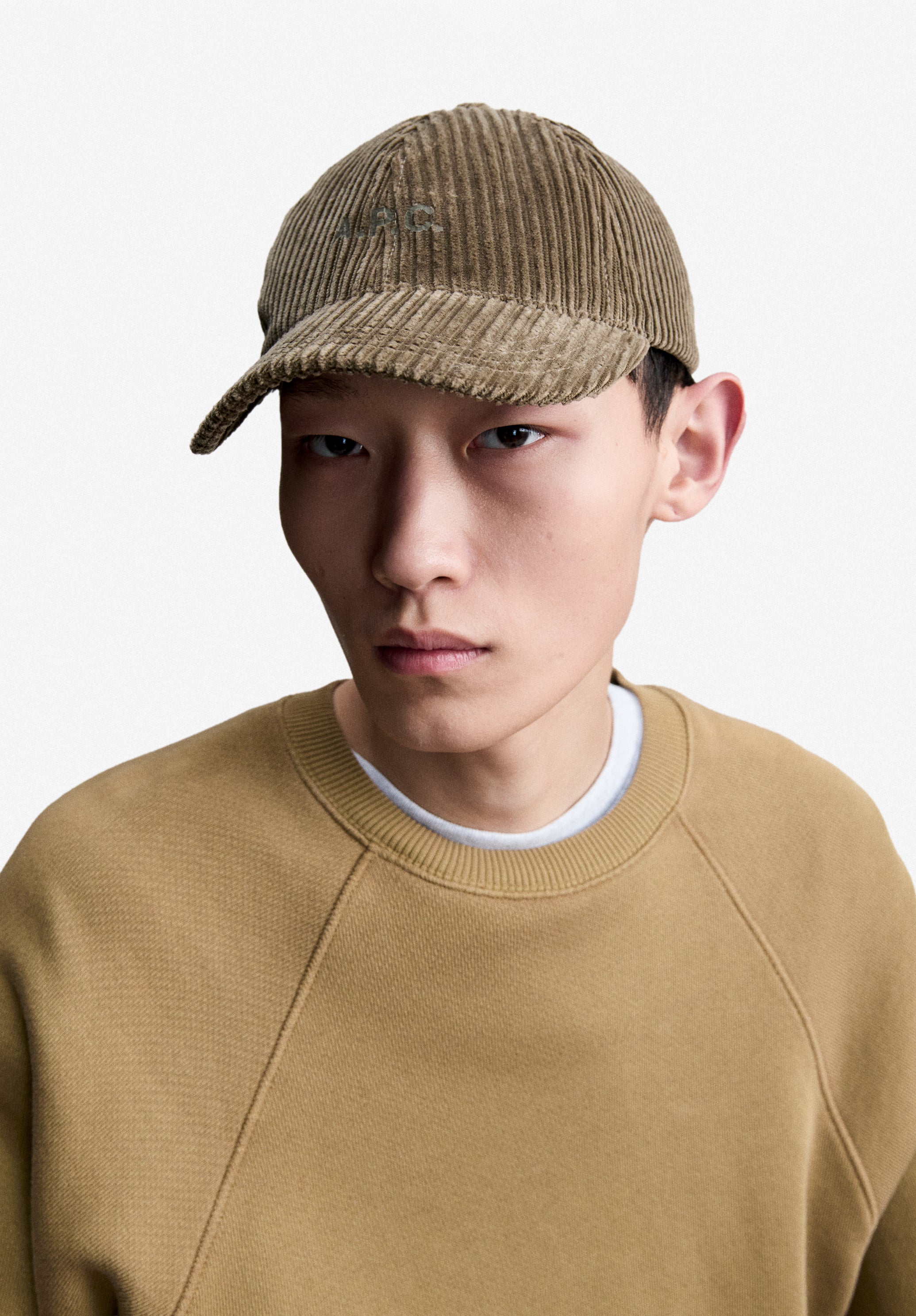 A.P.C. Sweatshirt Raglan Taupe Bio-Baumwolle Gr. M Brusttasche