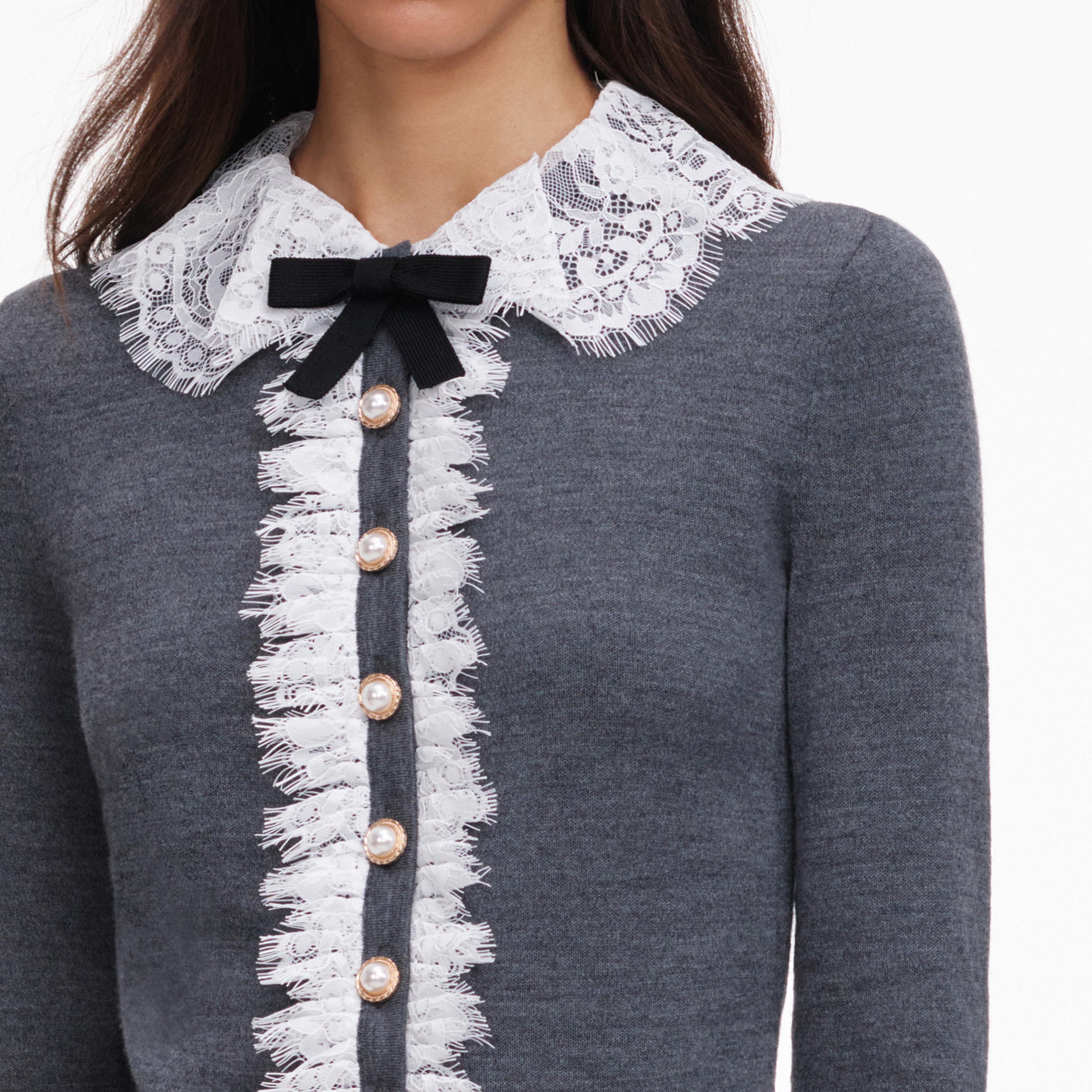 Self Portrait Grey Lace Collar Cardigan Strickjacke Grau M Spitze