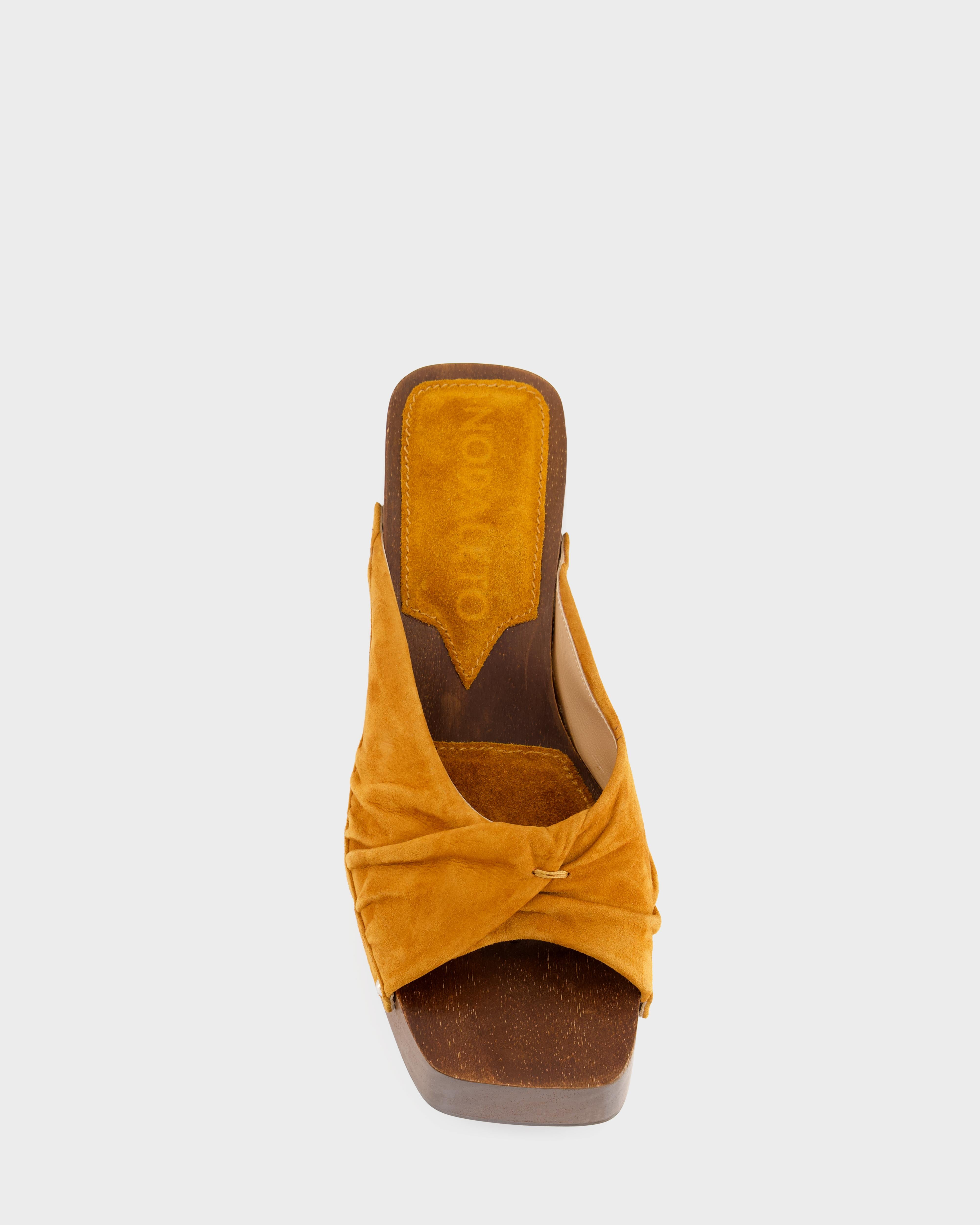 Nodaleto Bulla Mellow Wedge Clogs Sunlight Suede 8cm