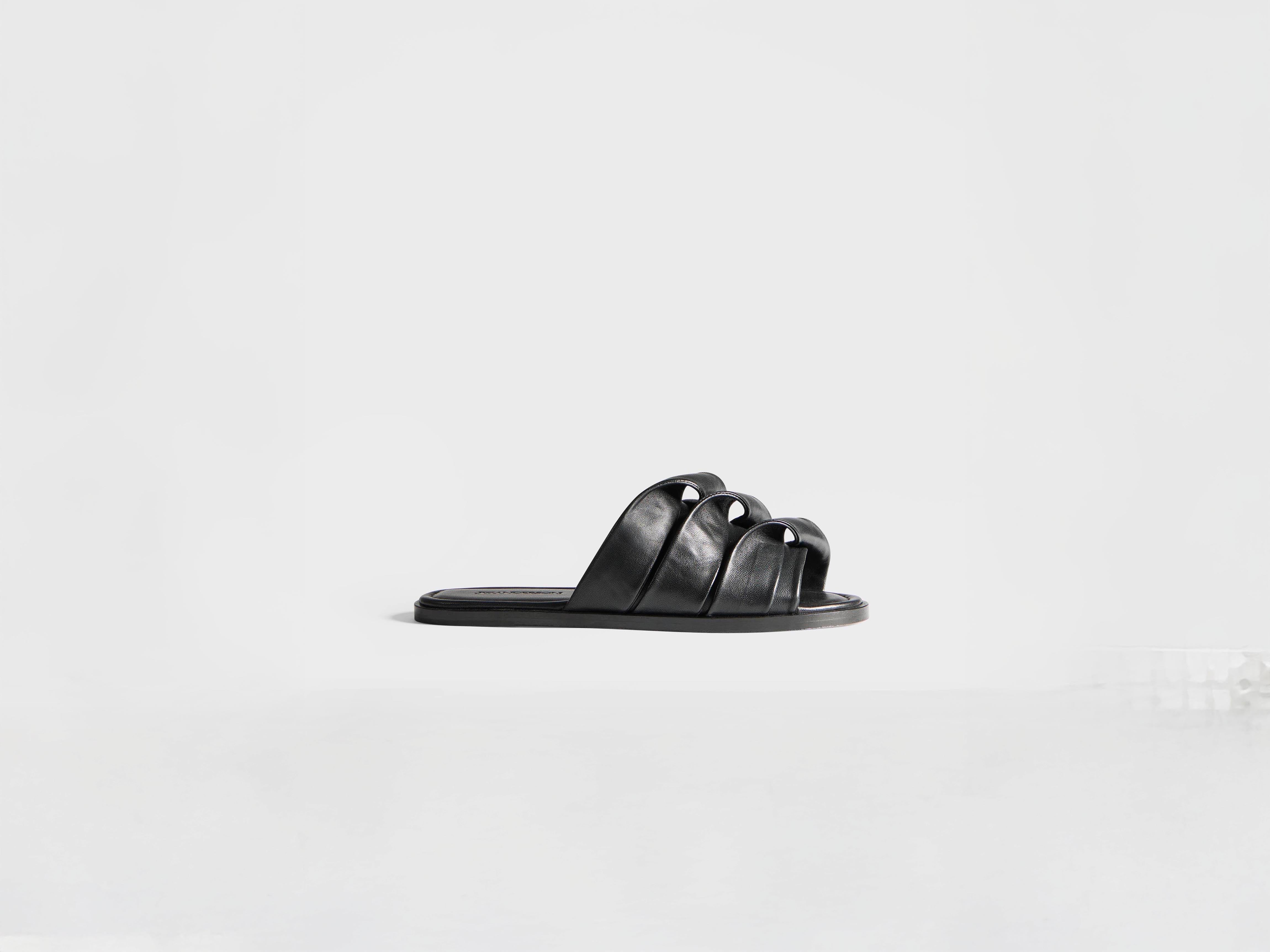 J.W.Anderson Shoes Contrasting Coil Slide Sandalen Schwarz Leder