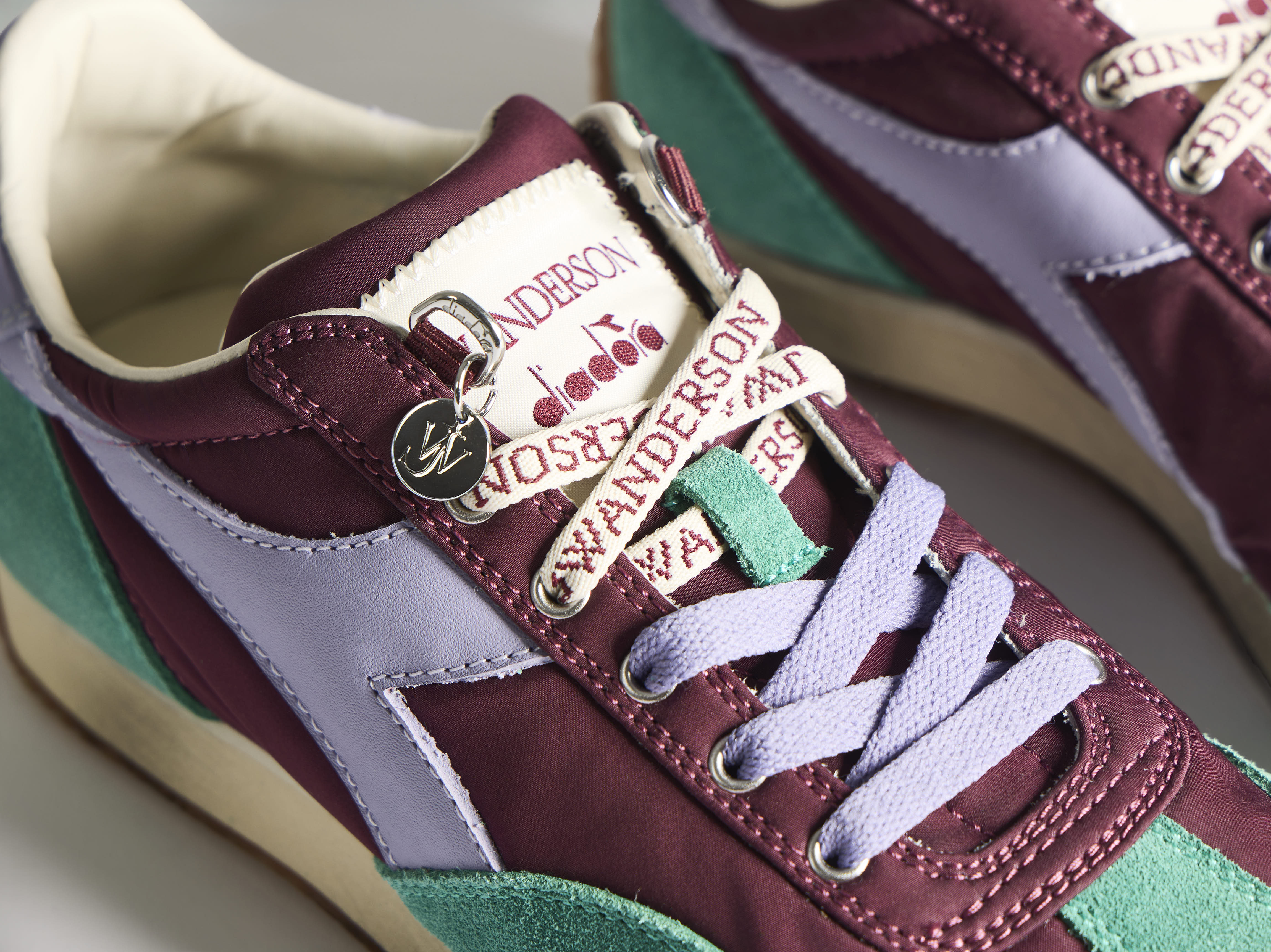 J.W.Anderson x Diadora Equipe Sneaker Herren Empire Red