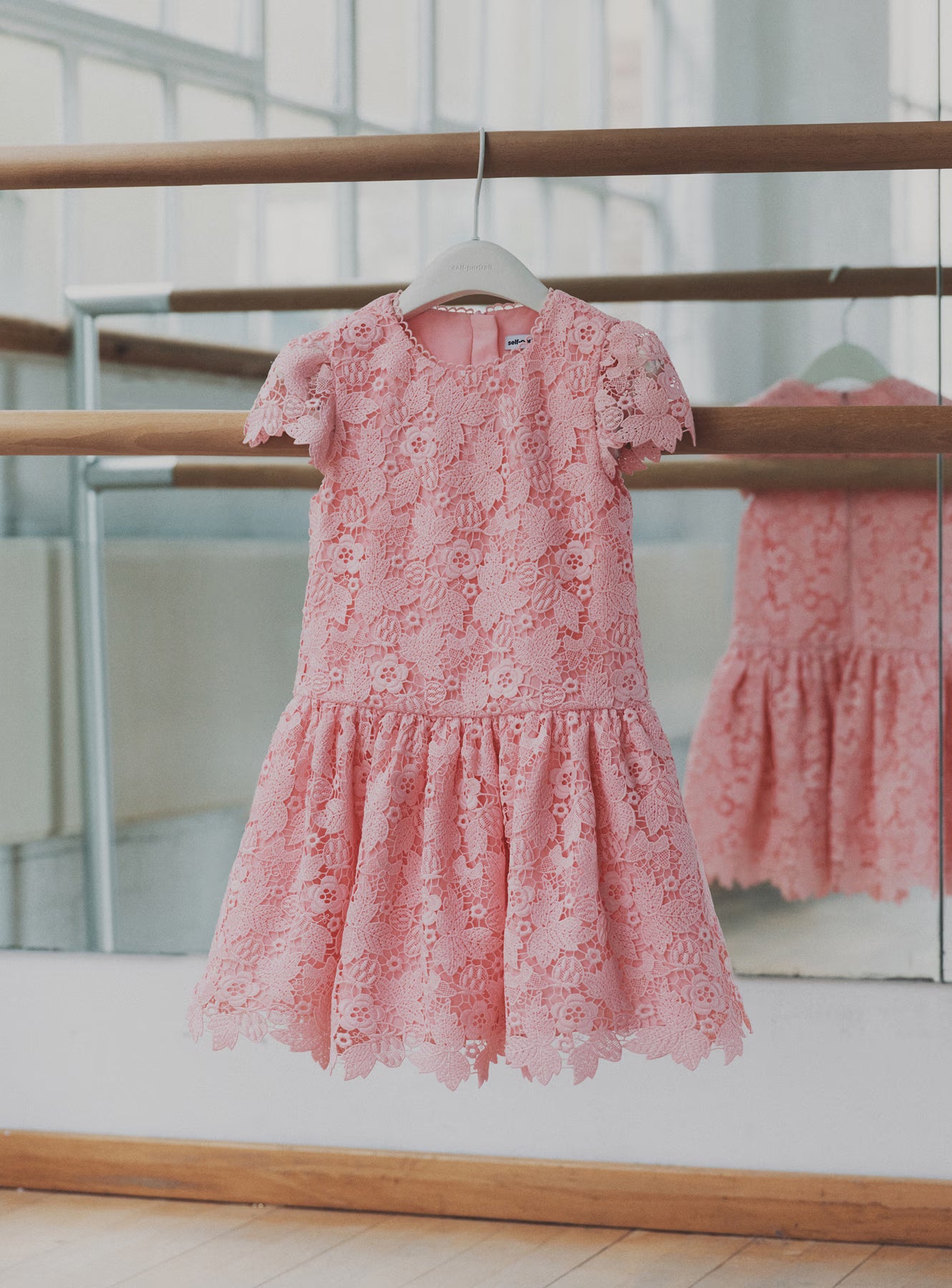 Self Portrait Pink Floral Lace Dress Kleid Rosa Spitze