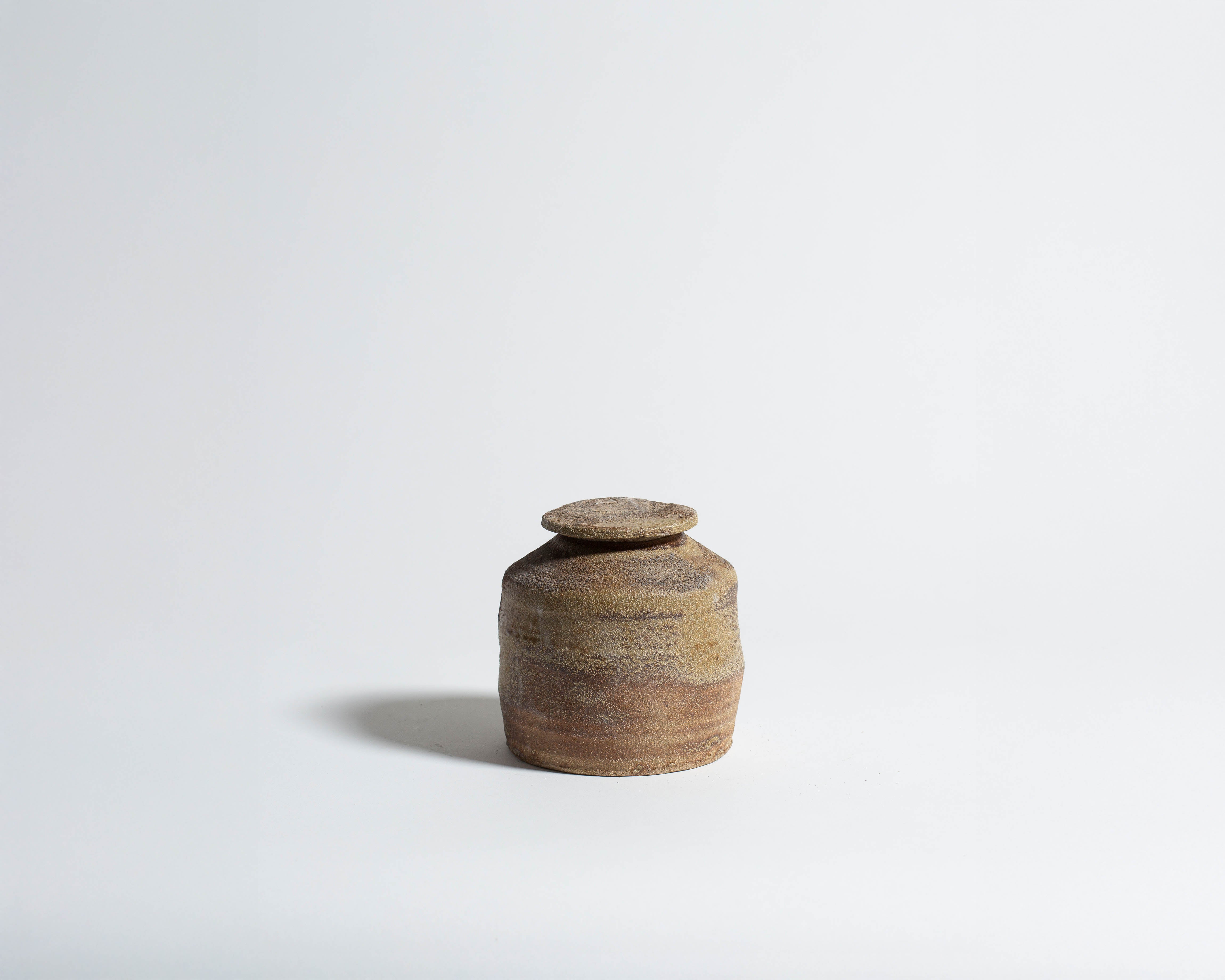J.W.Anderson Akiko Hirai Teedose Kurz Beige Keramik