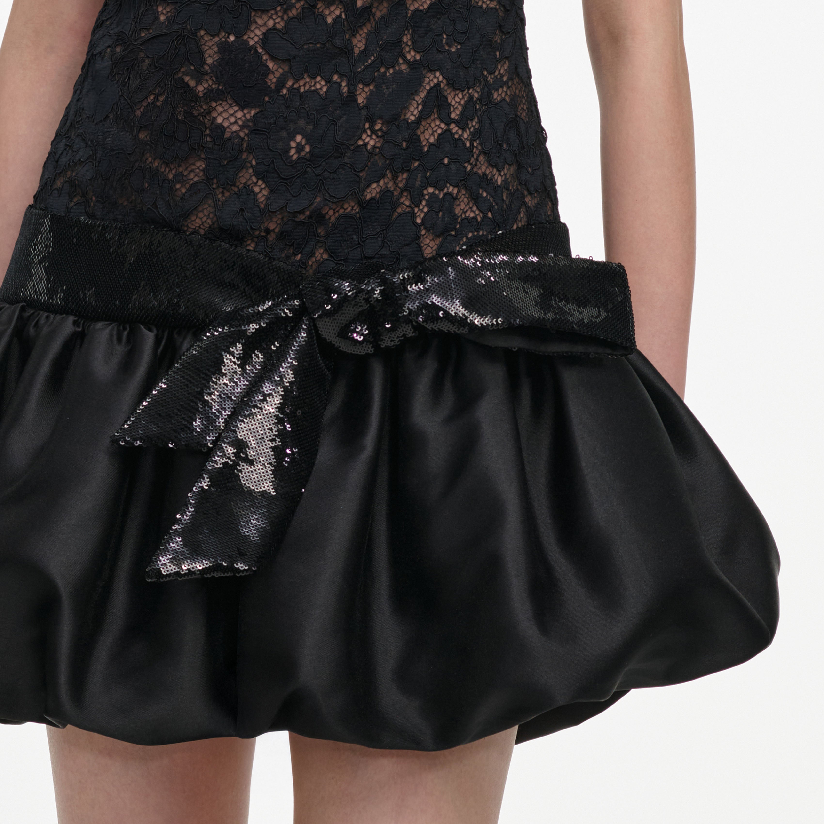 Self Portrait Black Lace Bubble Mini Kleid Schwarz