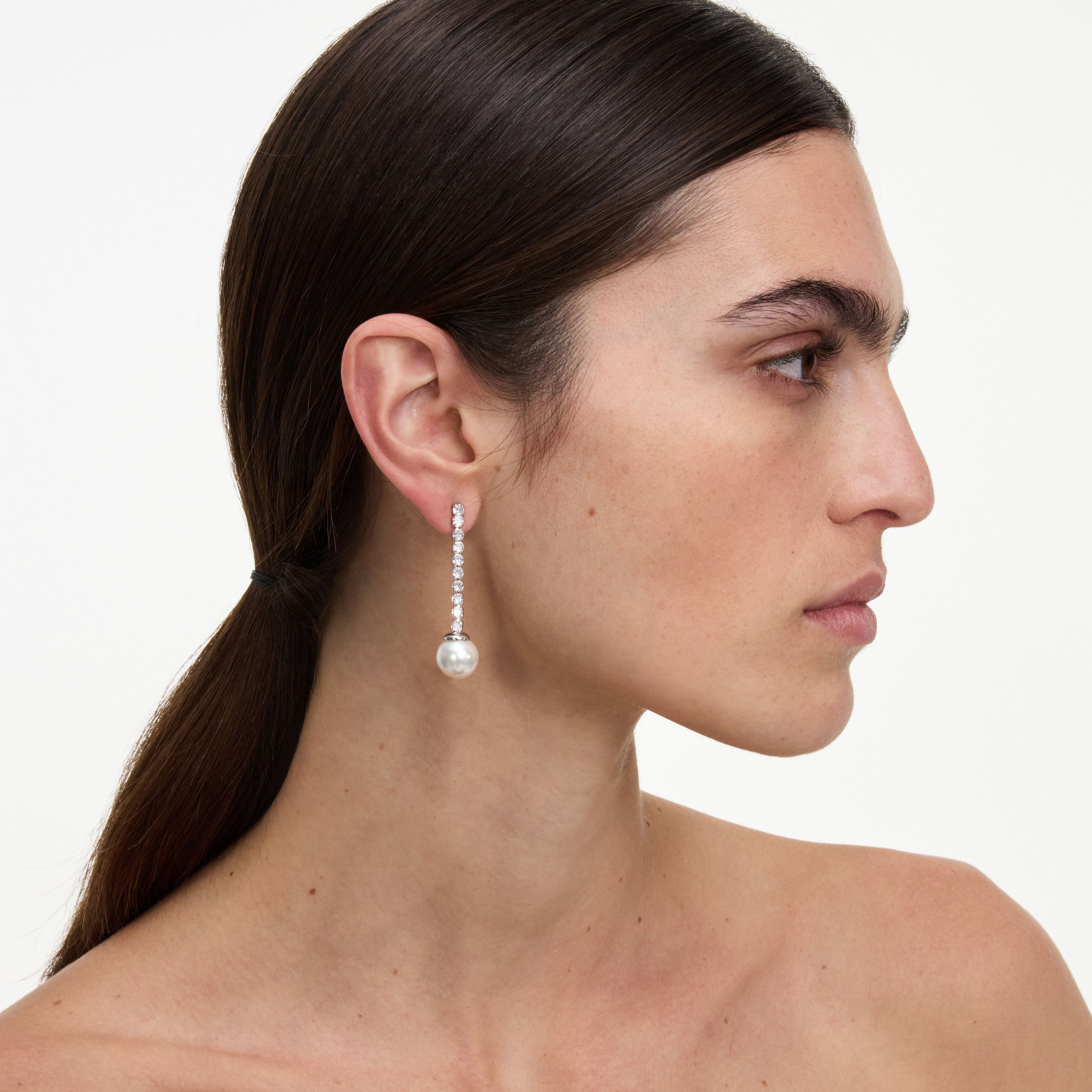 Self Portrait Crystal Pearl Droplet Ohrringe Creme