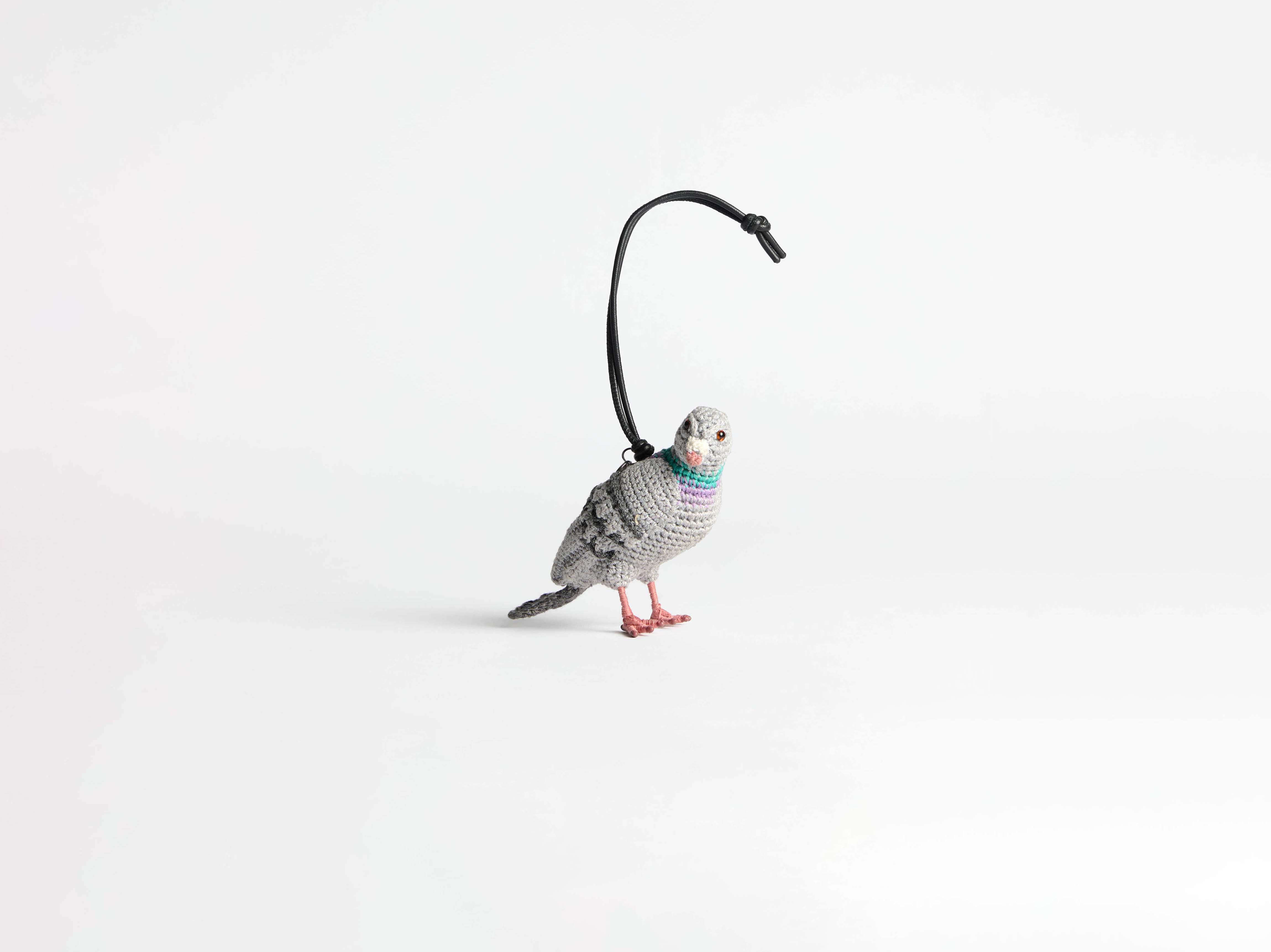 J.W.Anderson Bag Charms Pigeon Charm Anhänger Baumwolle