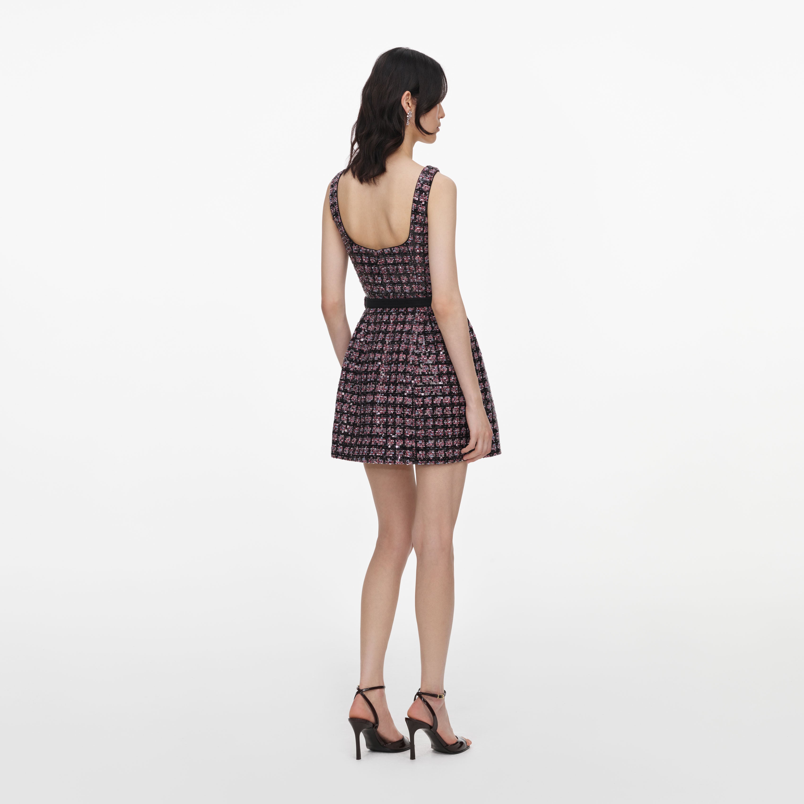 Self Portrait Sequin Boucle Minikleid rosa-schwarz ärmellos