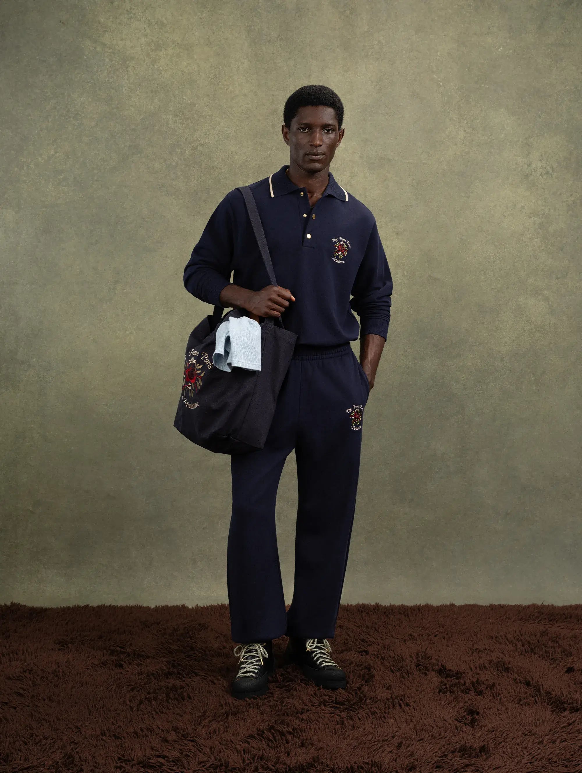 Drôle De Monsieur Slogan Rose Jogger Navy Baumwolle Fleece