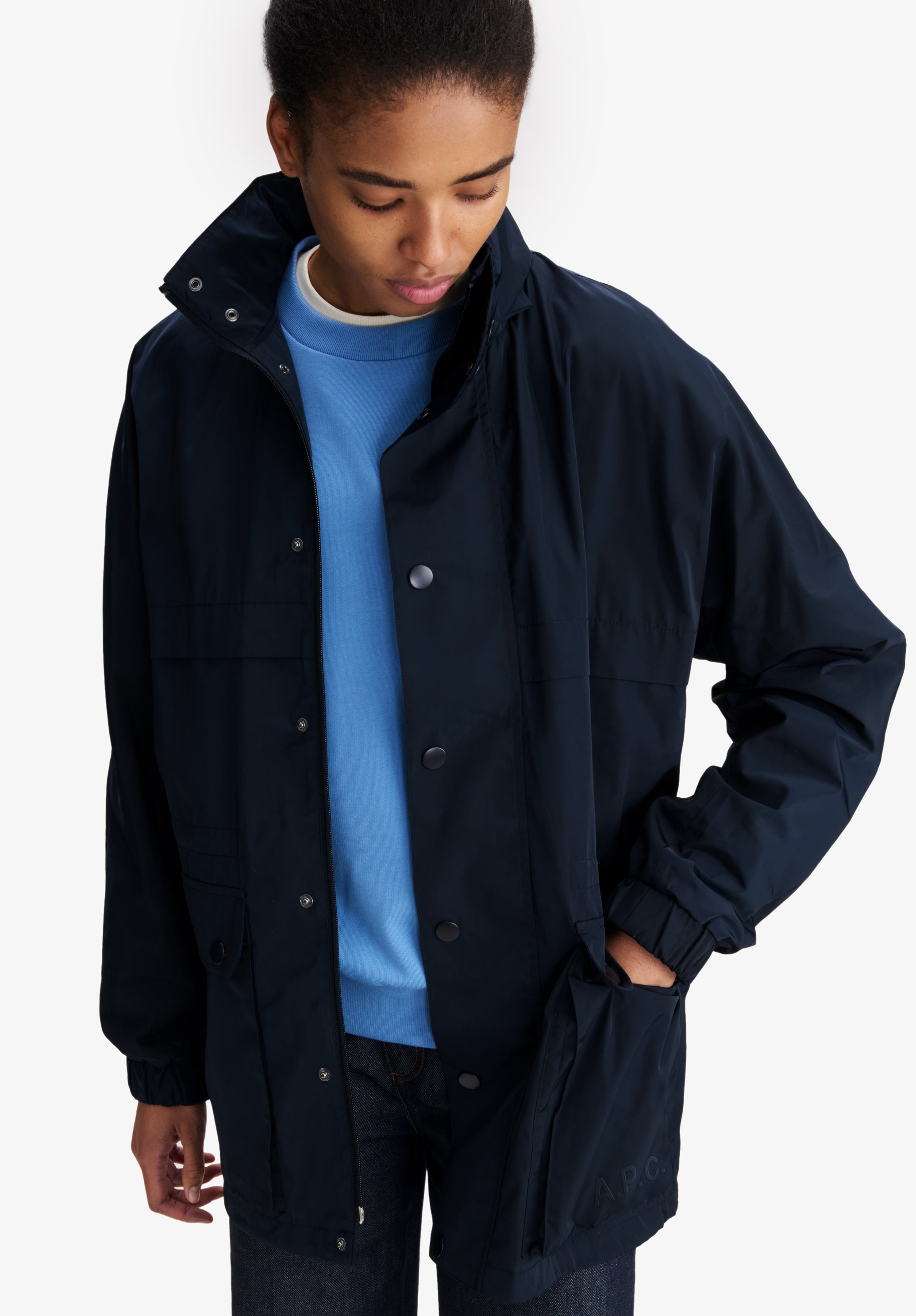 A.P.C. Windbreaker Jacke marineblau mit Kapuze