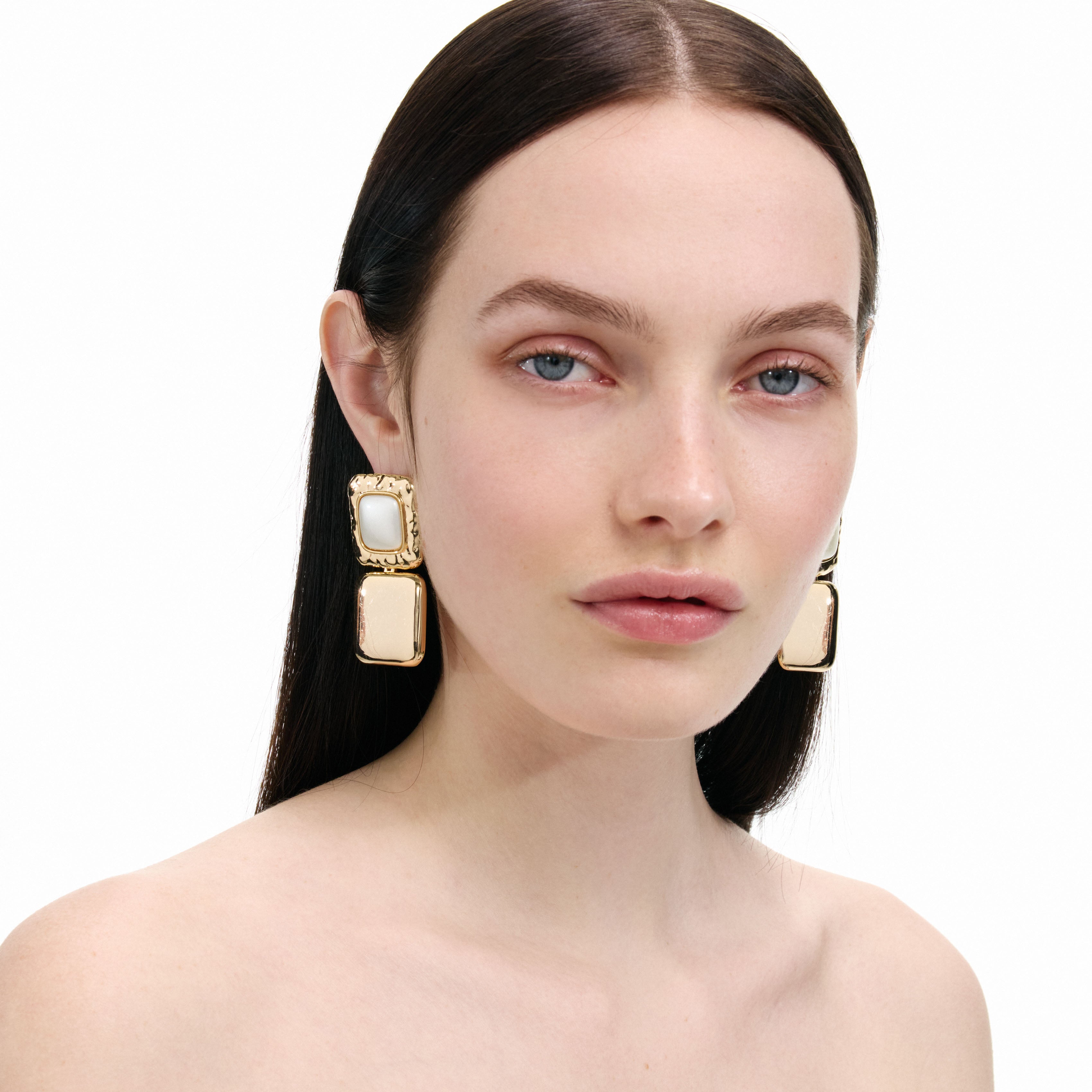 Self Portrait Jewellery Mottled Gold Pearl Tiered Ohrringe Gold