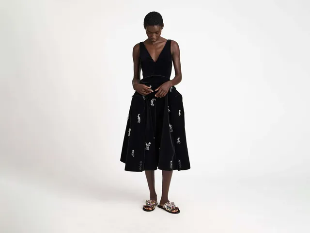 J.W.Anderson Structured Kleid Schwarz Samt Kristall
