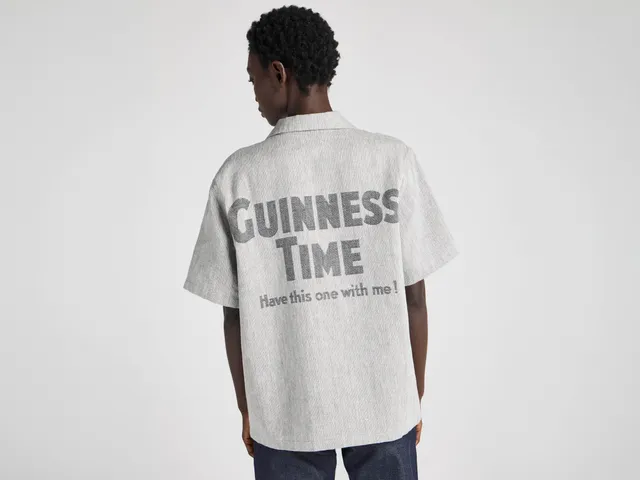 J.W.Anderson x Guinness Linen Hemd clay Camp-Kragen