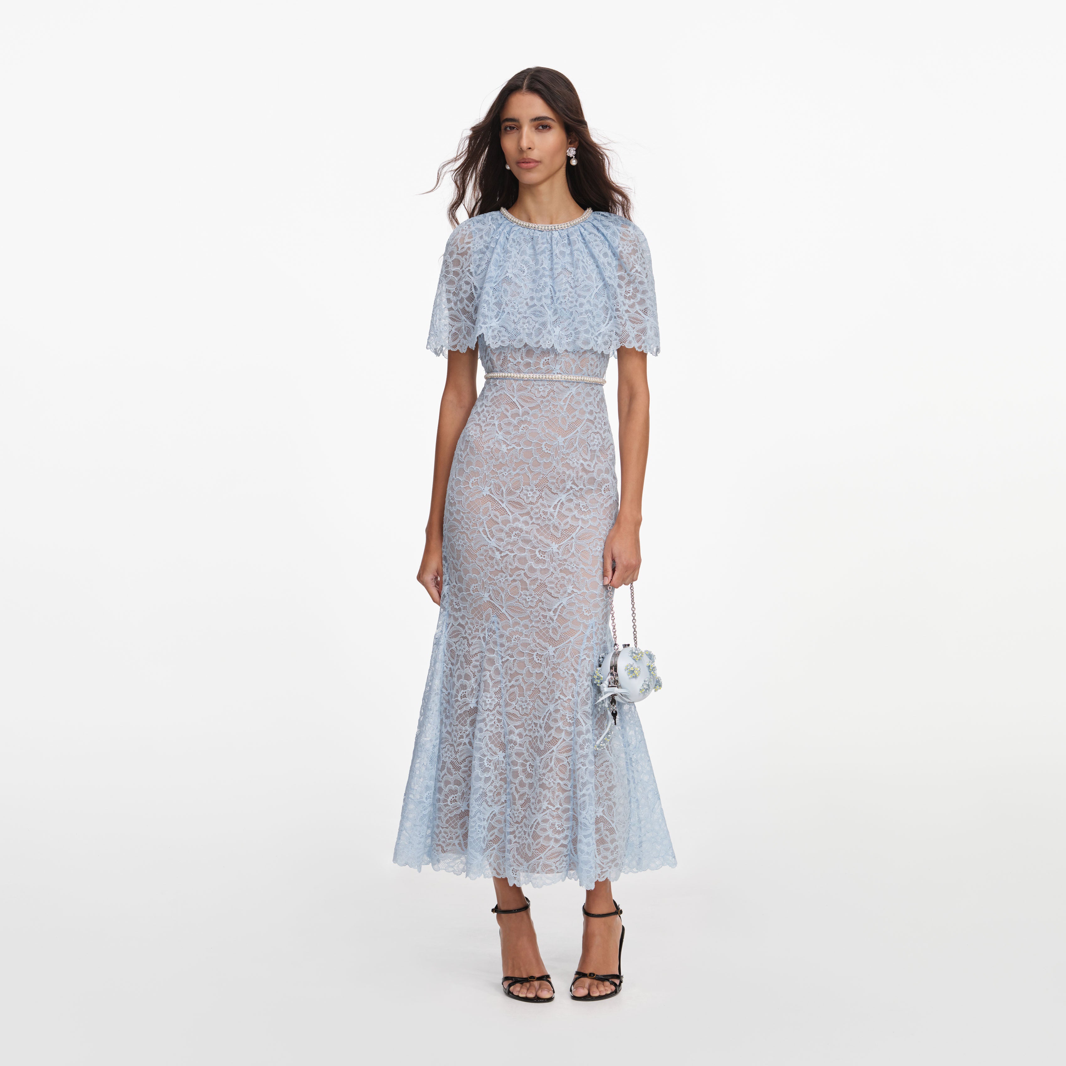Self Portrait Spitze Midikleid Blau Cape Perlenbesatz
