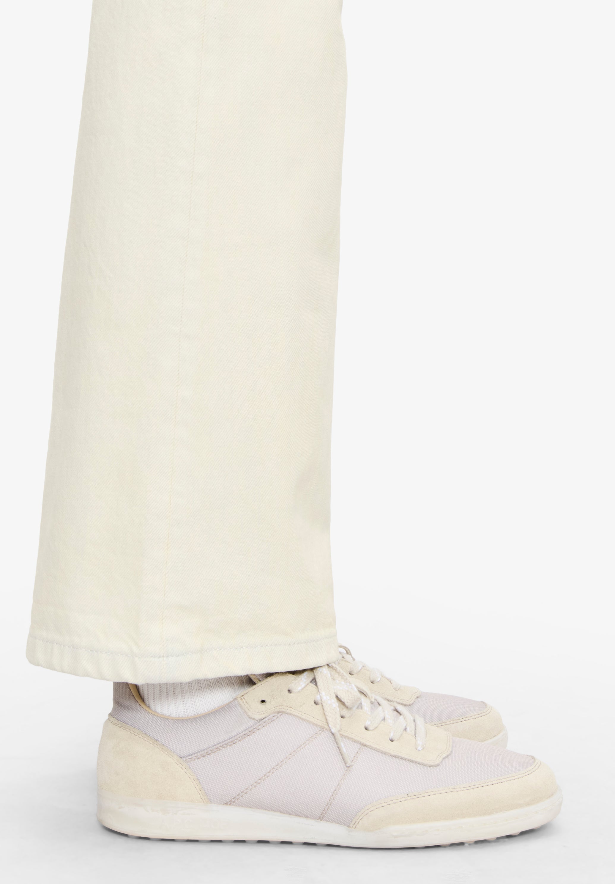 A.P.C. Moe Soft Sneakers Weiß Noppensohle
