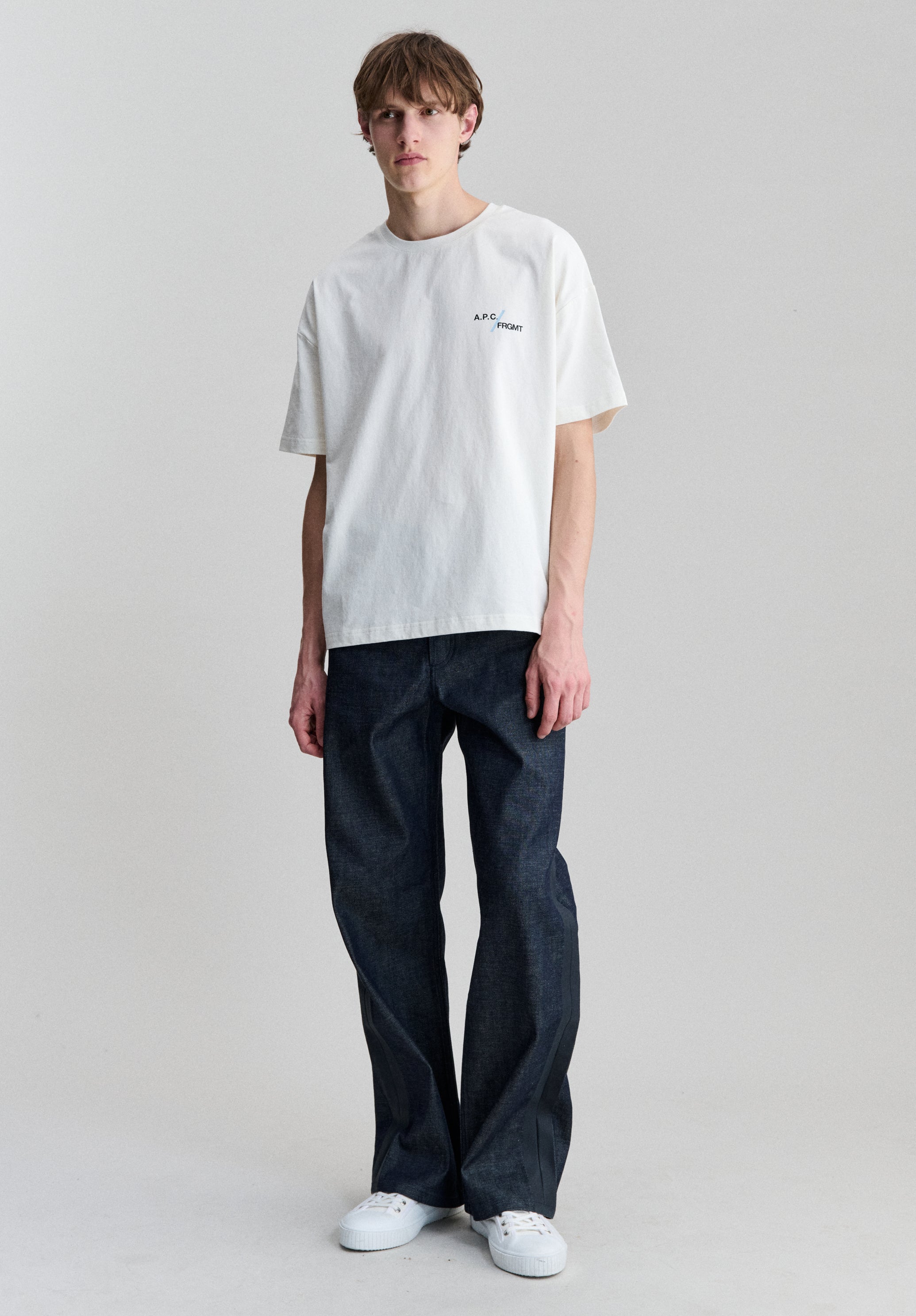 A.P.C. FRGMT. Sally Jeans Raw Denim weit blau