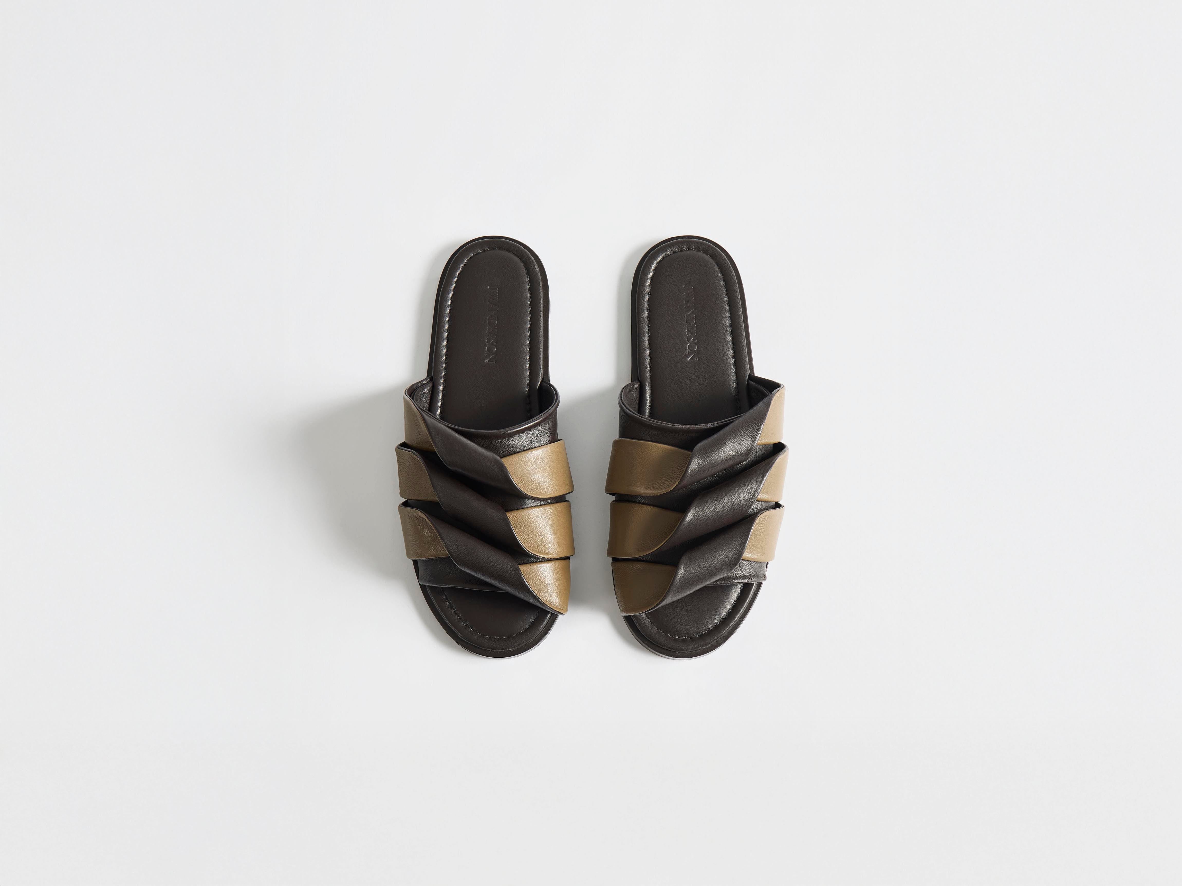 J.W.Anderson Coil Slide Ledersandalen Damen Kontrast