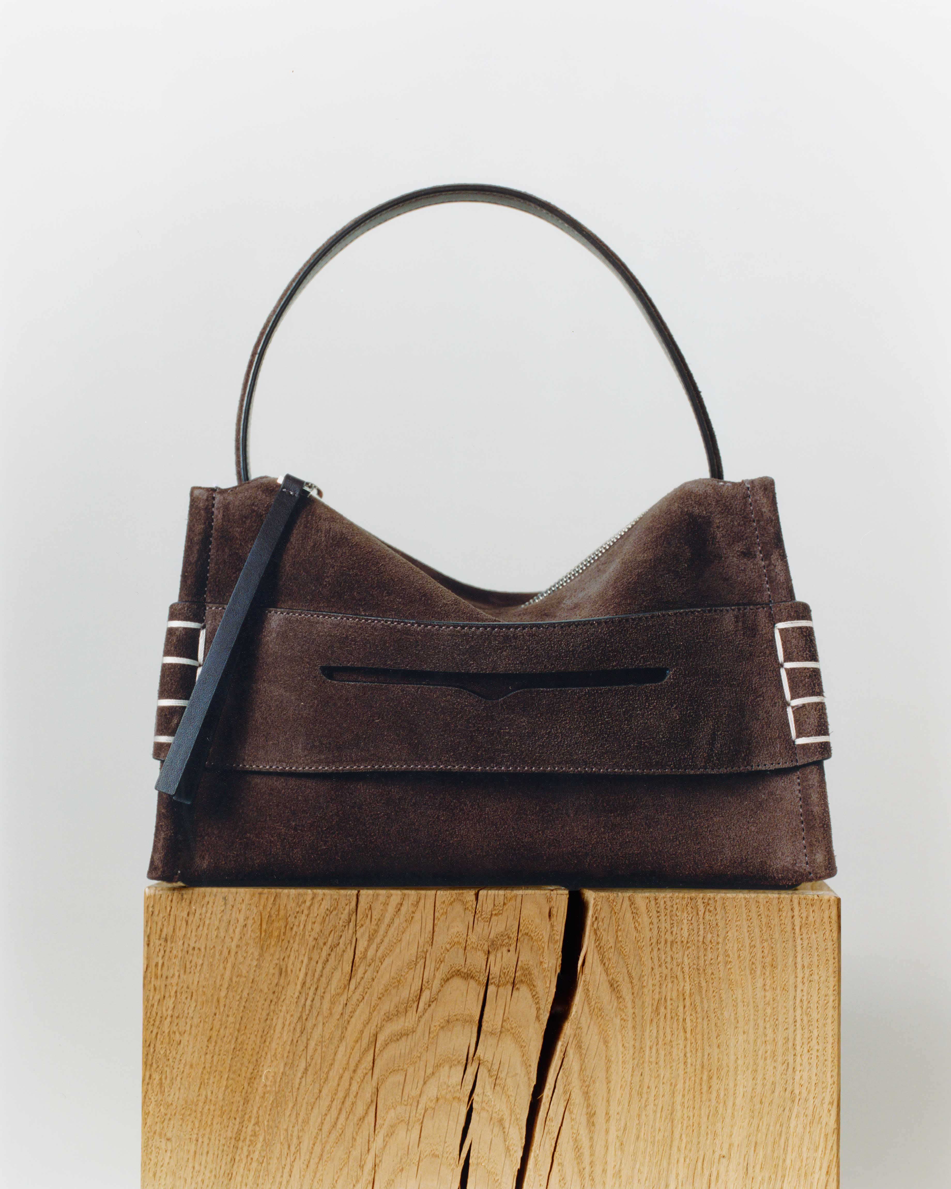 J.W.Anderson Loafer Tasche Braun Suede Umhängetasche