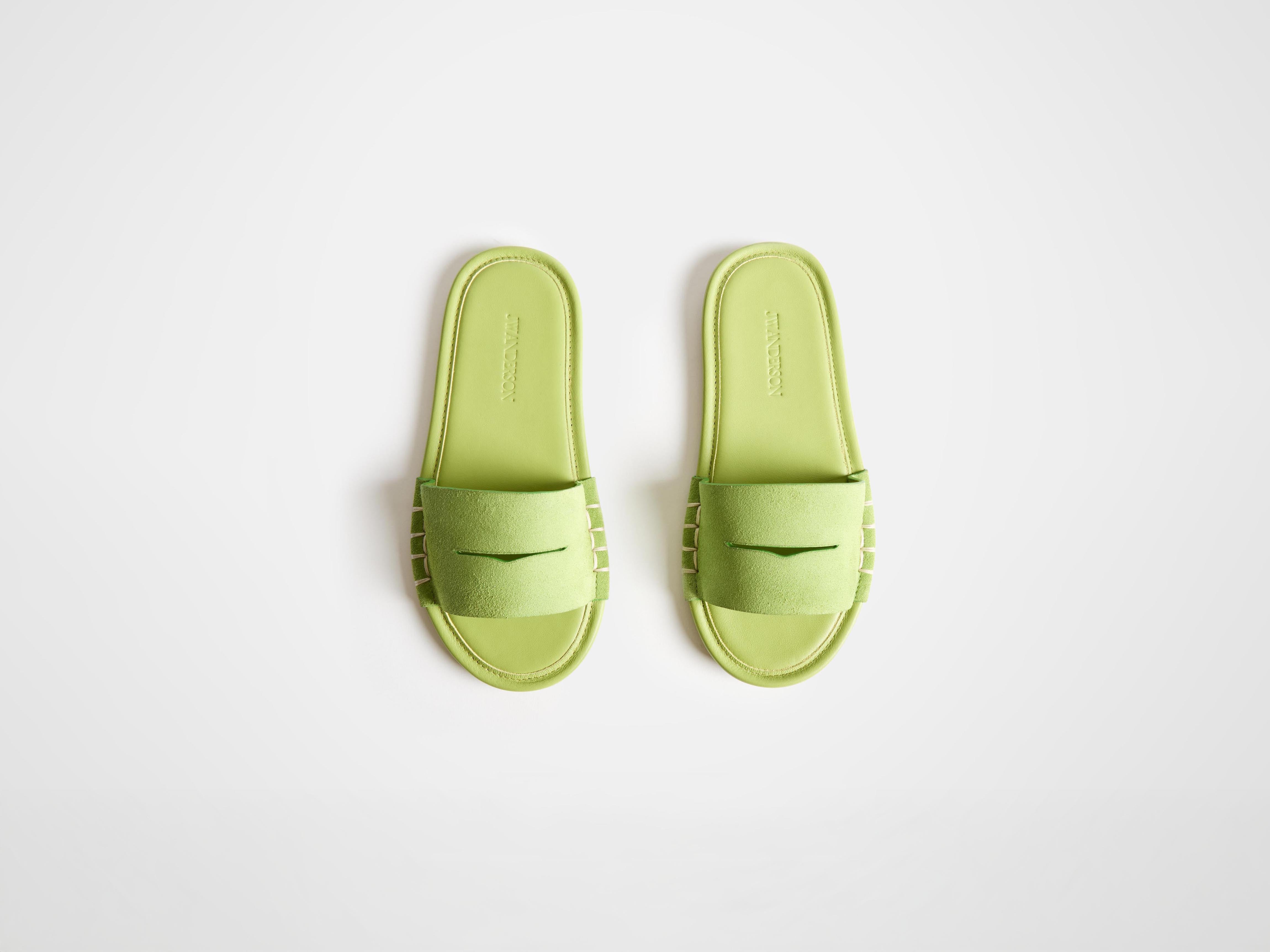 J.W.Anderson Shoes Loafer Mule Slides Damen Limette Wildleder