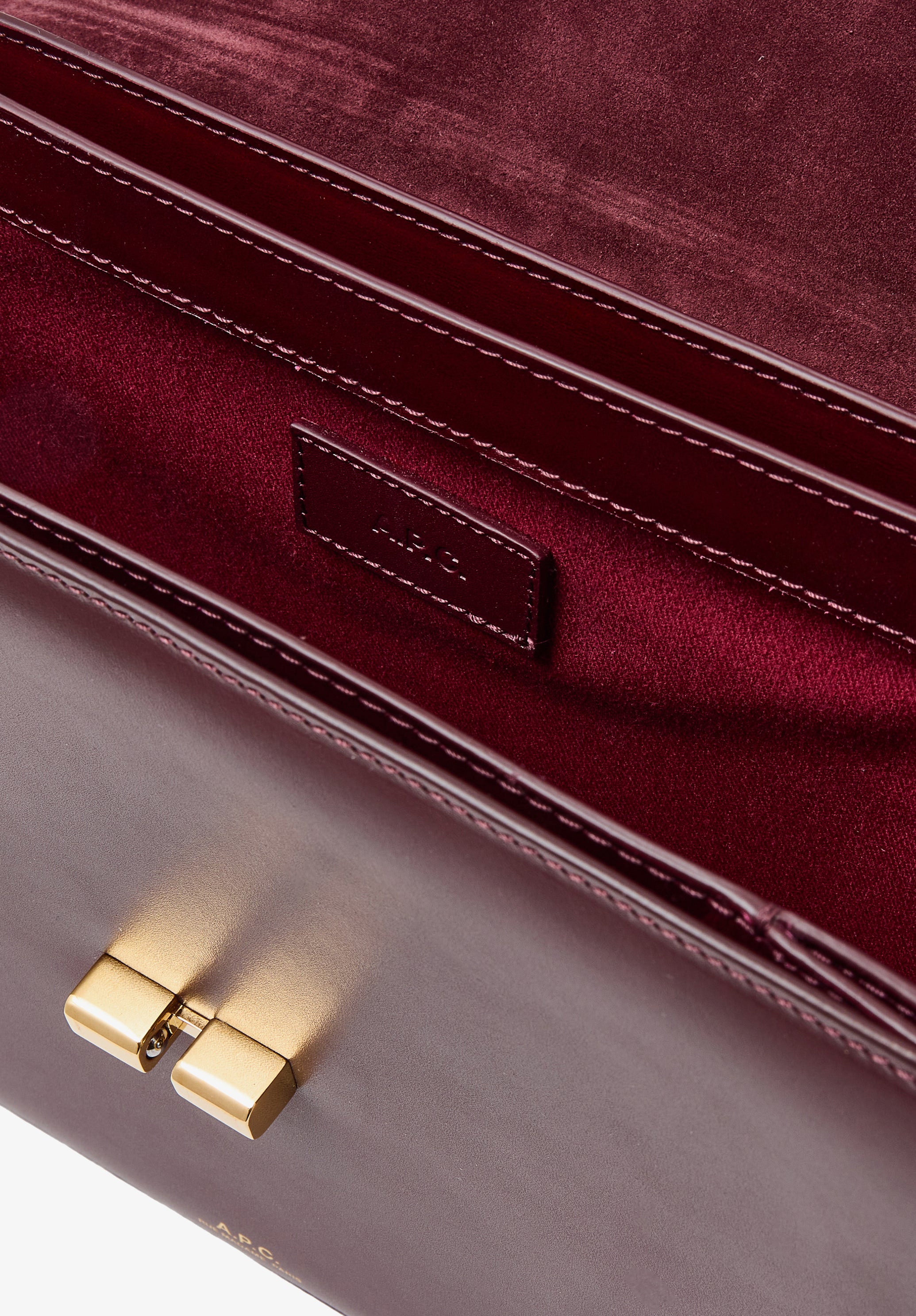 A.P.C. Grace Tasche Kalbsleder Goldverschluss