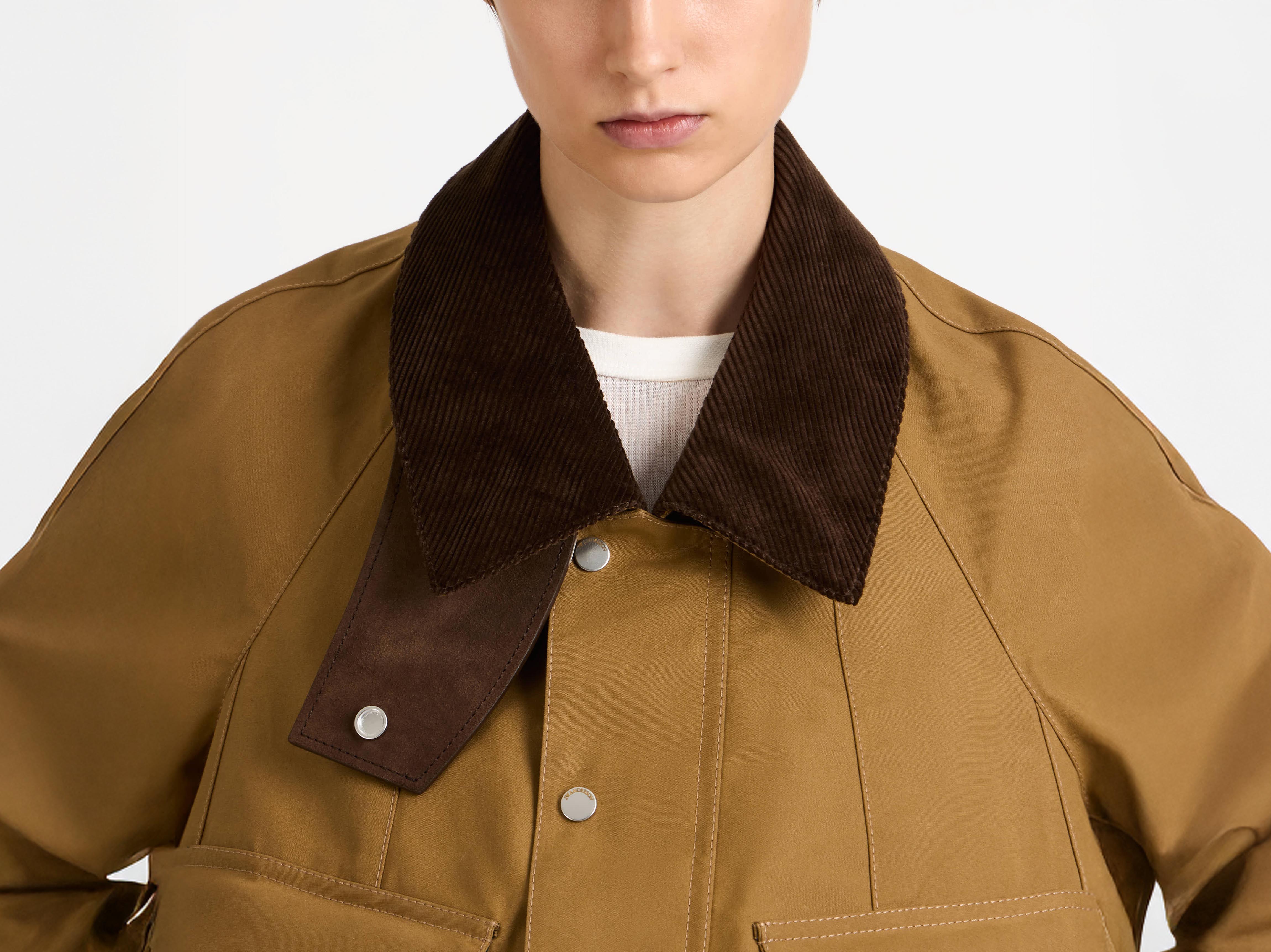 J.W. Anderson Barn Jacket Biscuit Wachs Baumwolle Cropped