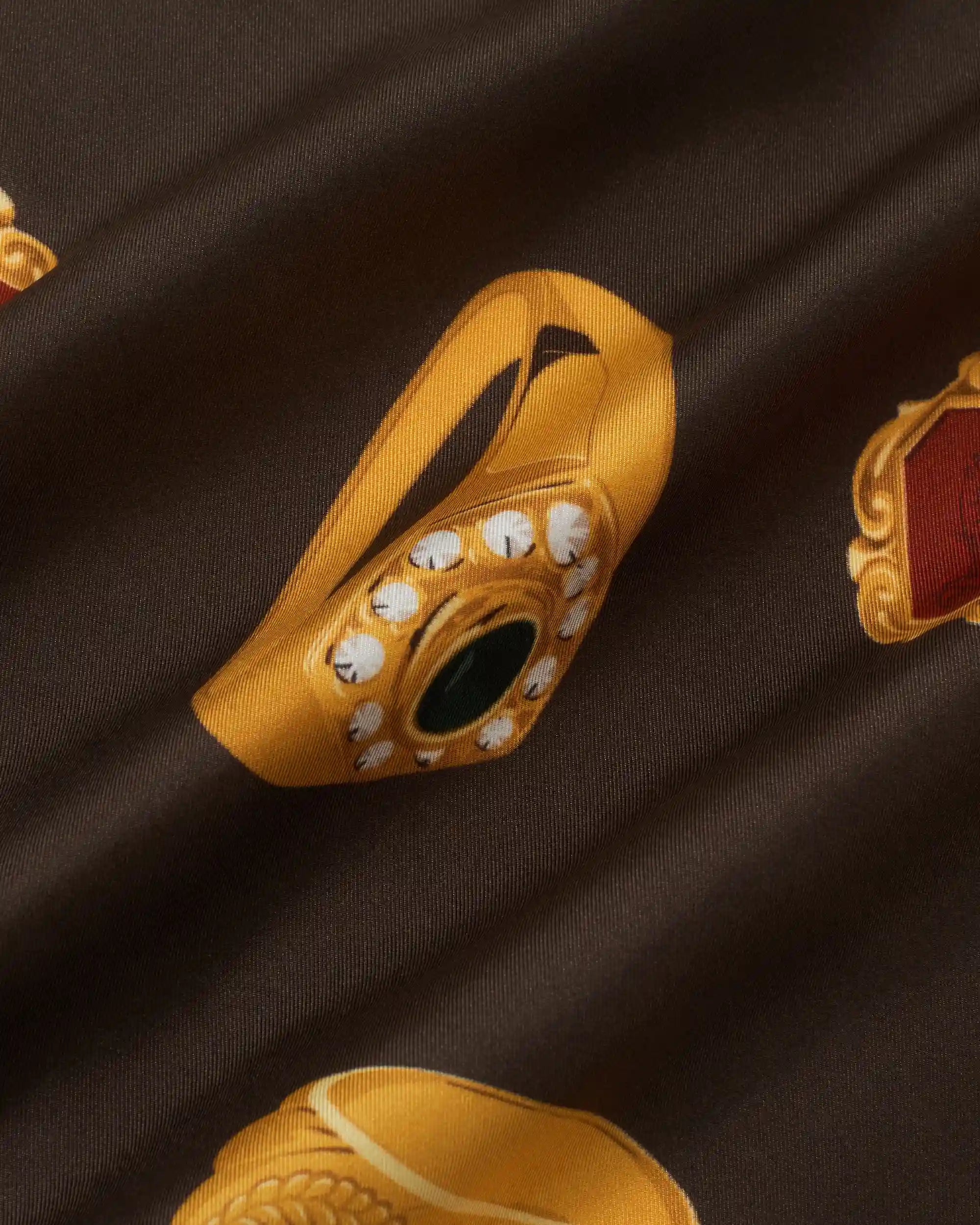 Drôle De Monsieur Bandana M-BA038 Seidentuch Braun Ring