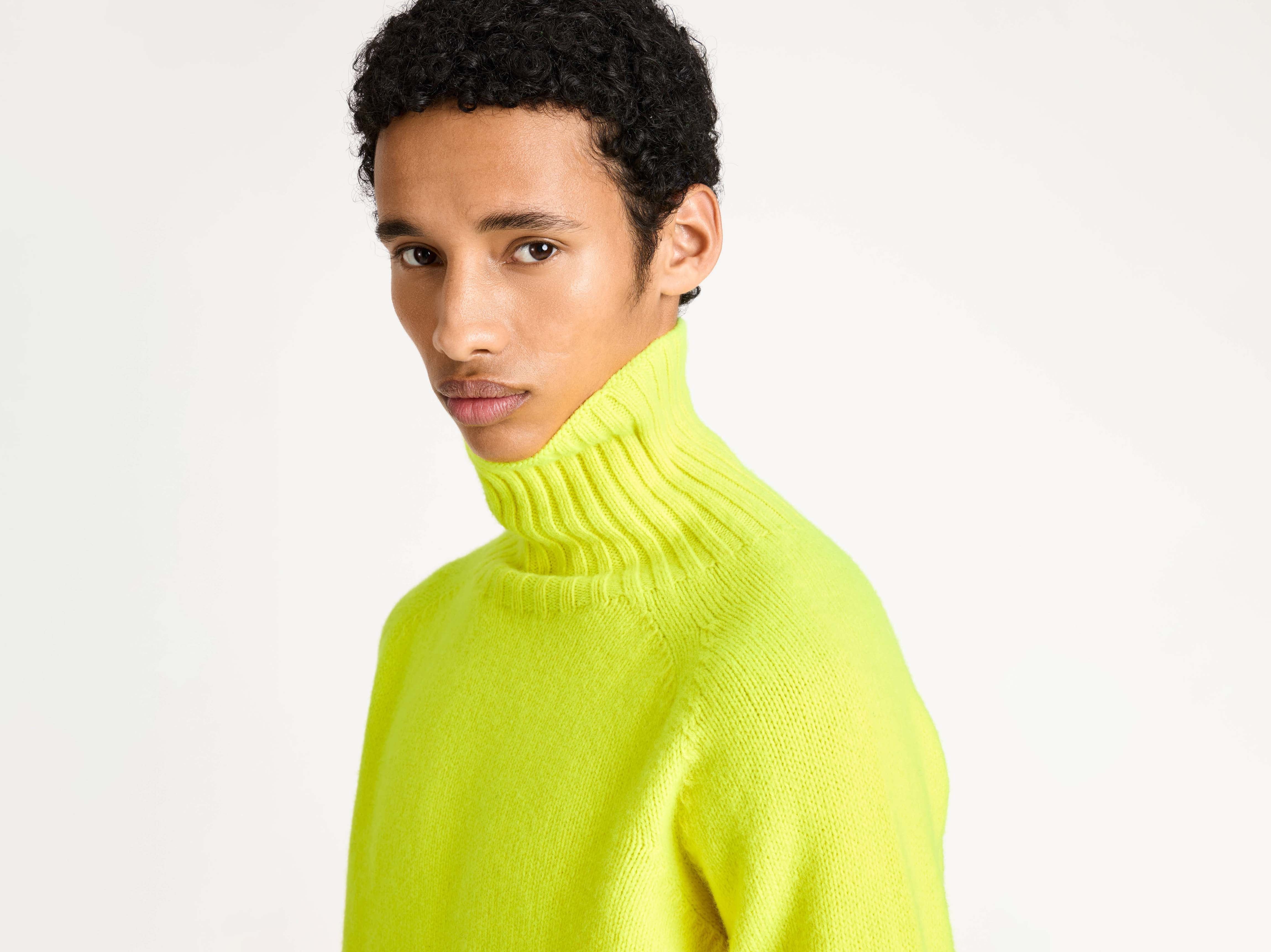 J.W.Anderson Turtleneck Jumper Rollkragenpullover Neon Yellow