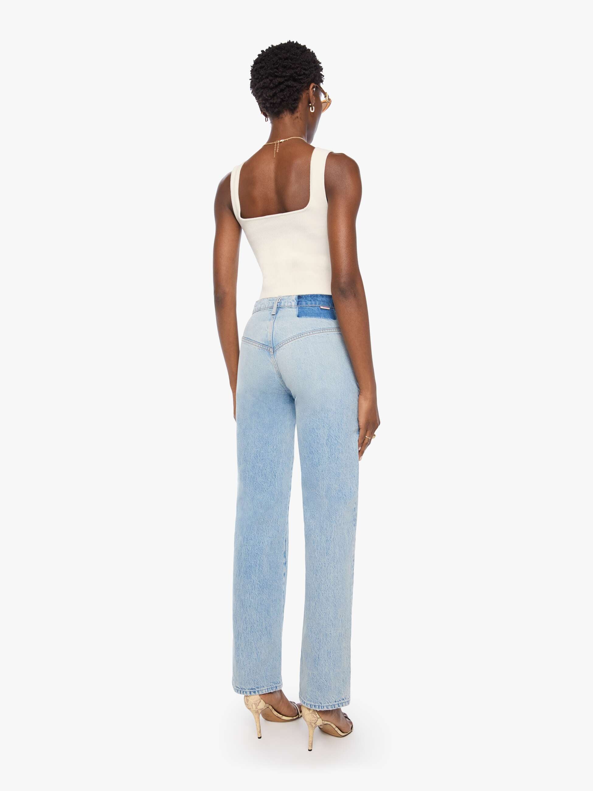 Mother Denim The Patched Dialed Back Rambler Sneak Jeans Hellblau