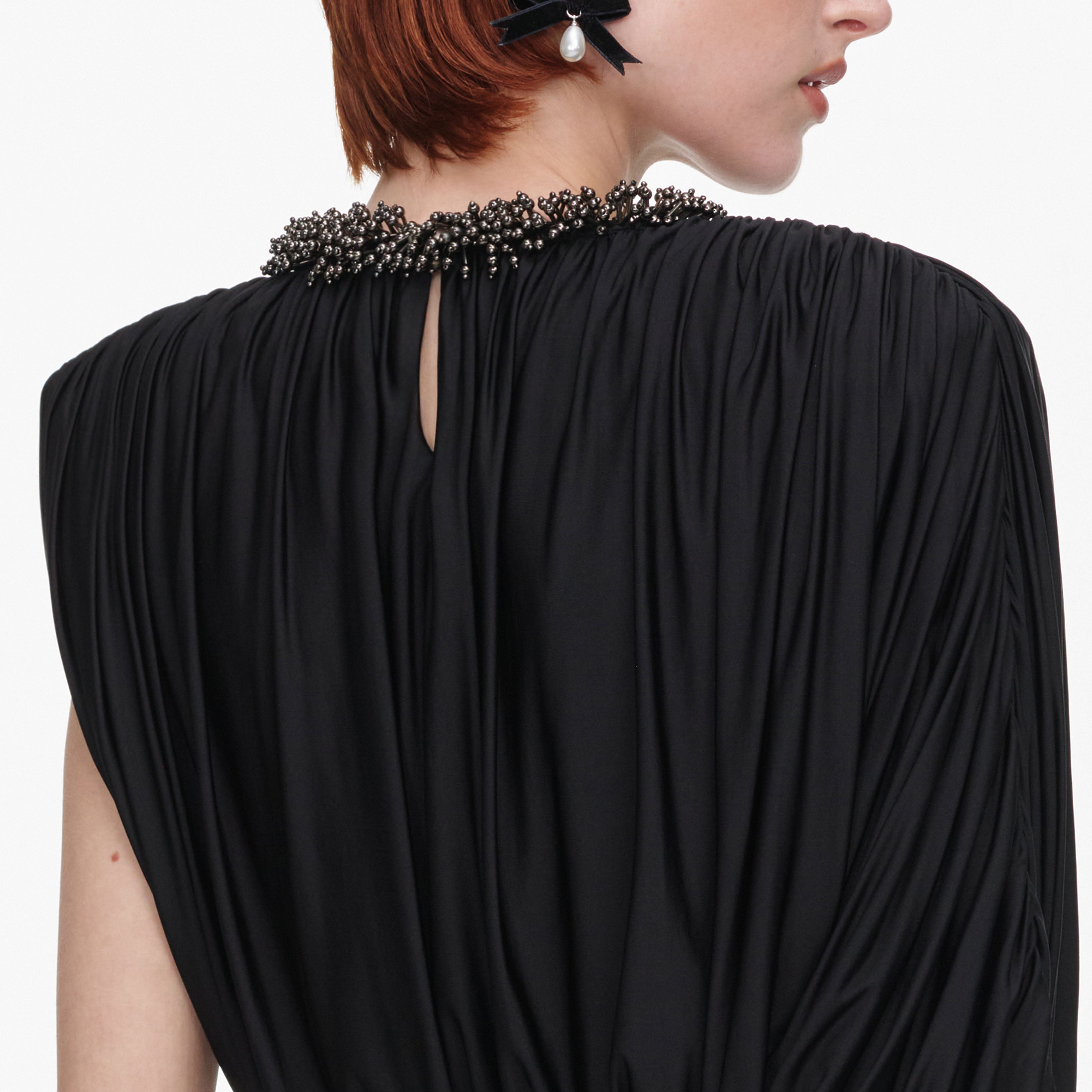 Self Portrait Tops Black Jersey Asymmetric Sleeve Top Schwarz