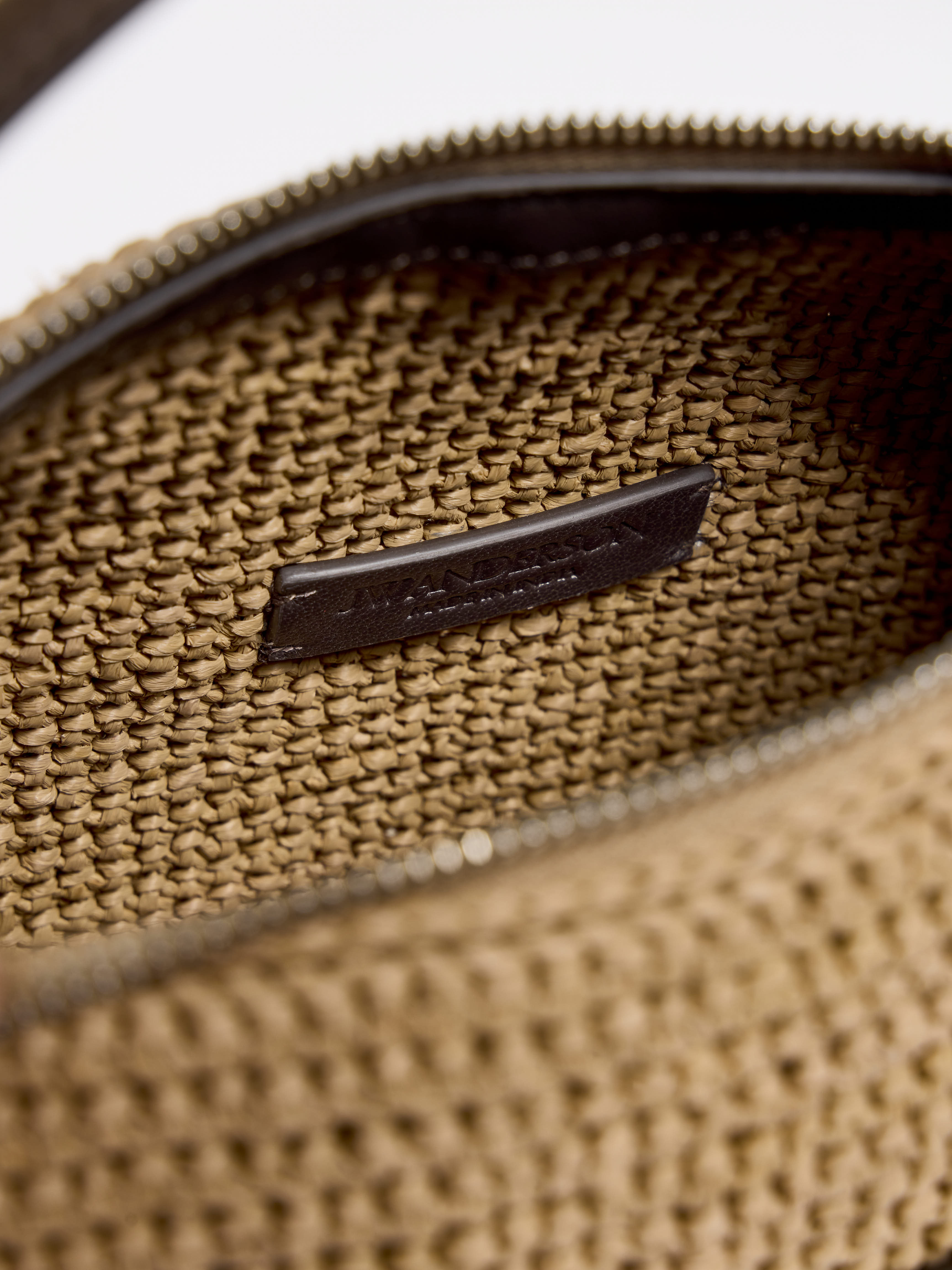 J.W.Anderson Small Loafer Tasche Natural Raffia Häkel