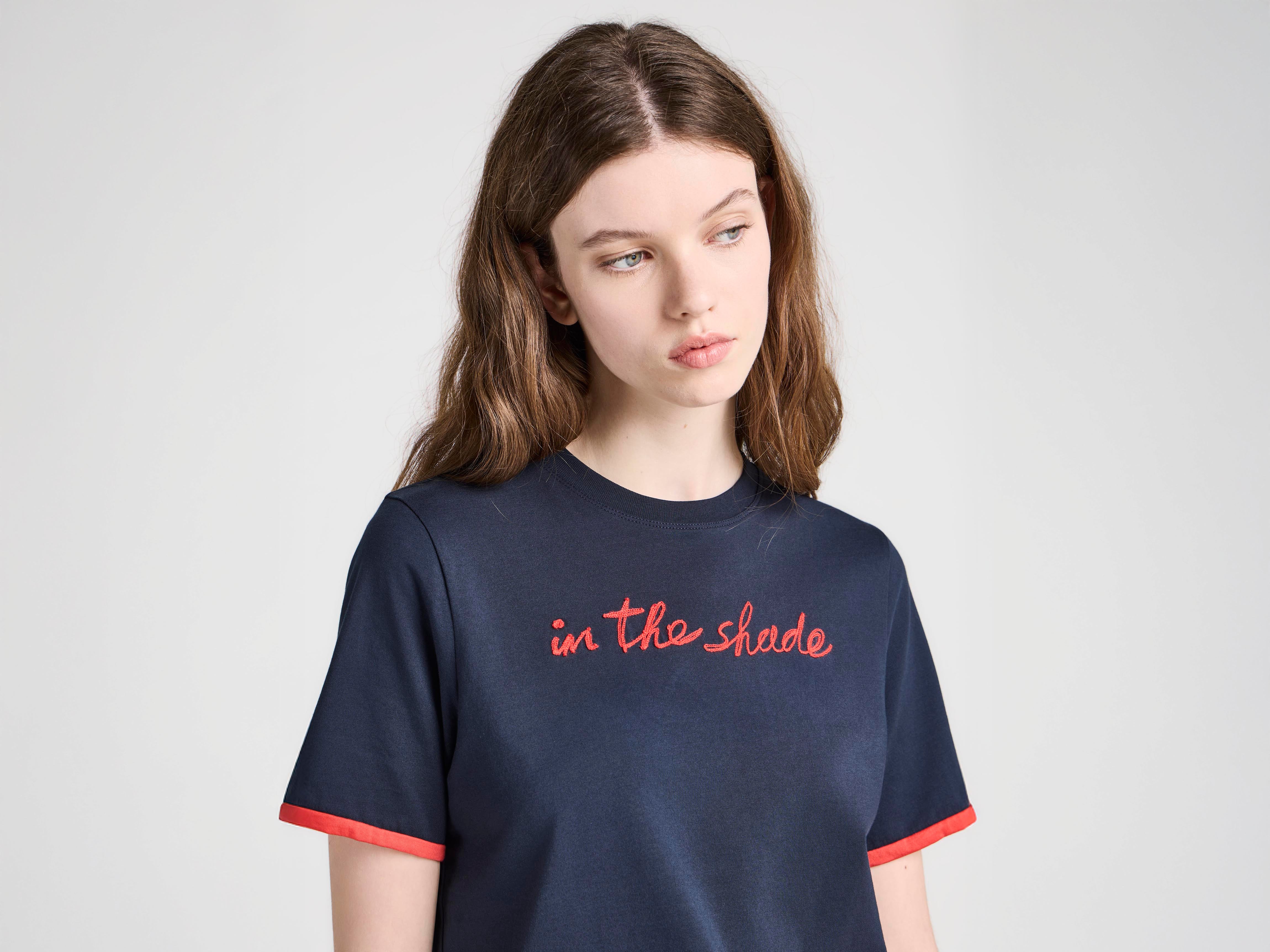 J.W. Anderson In The Shade T-Shirt Navy Rot Damen