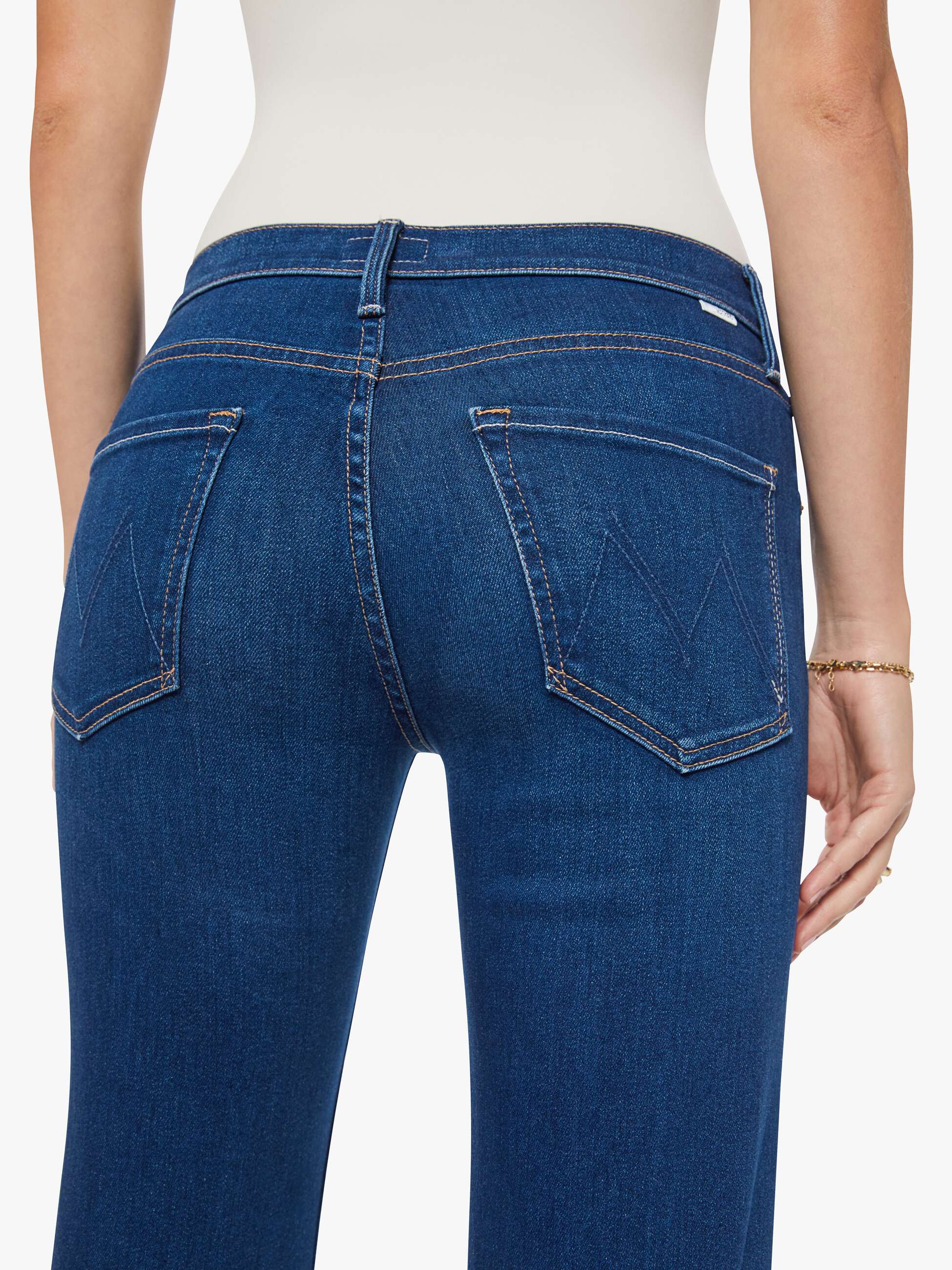 Mother The Mid Rise Rambler Zip Flood Jeans Pinkies Up