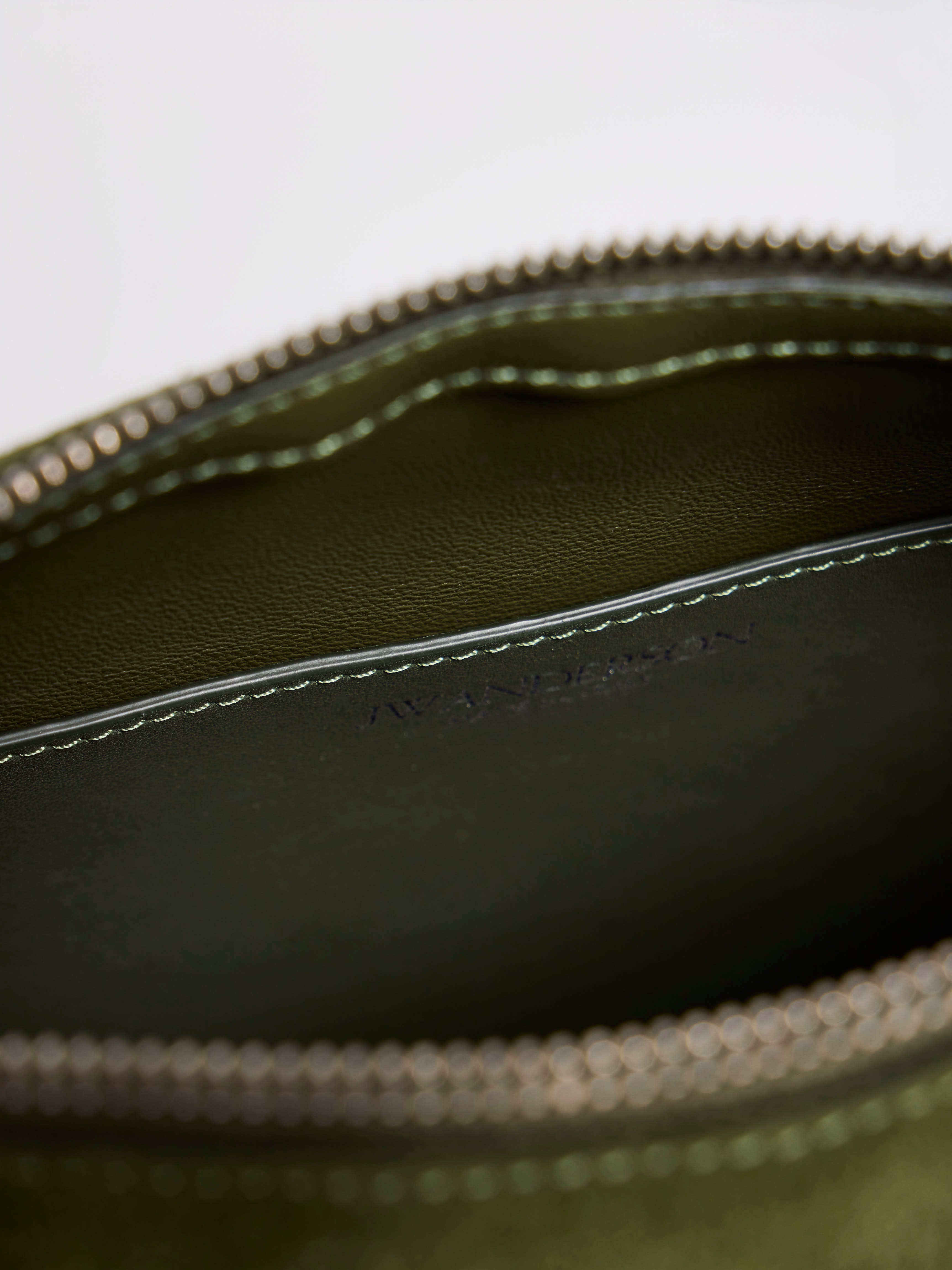 J.W.Anderson Bags Loafer Tasche Khaki Veloursleder
