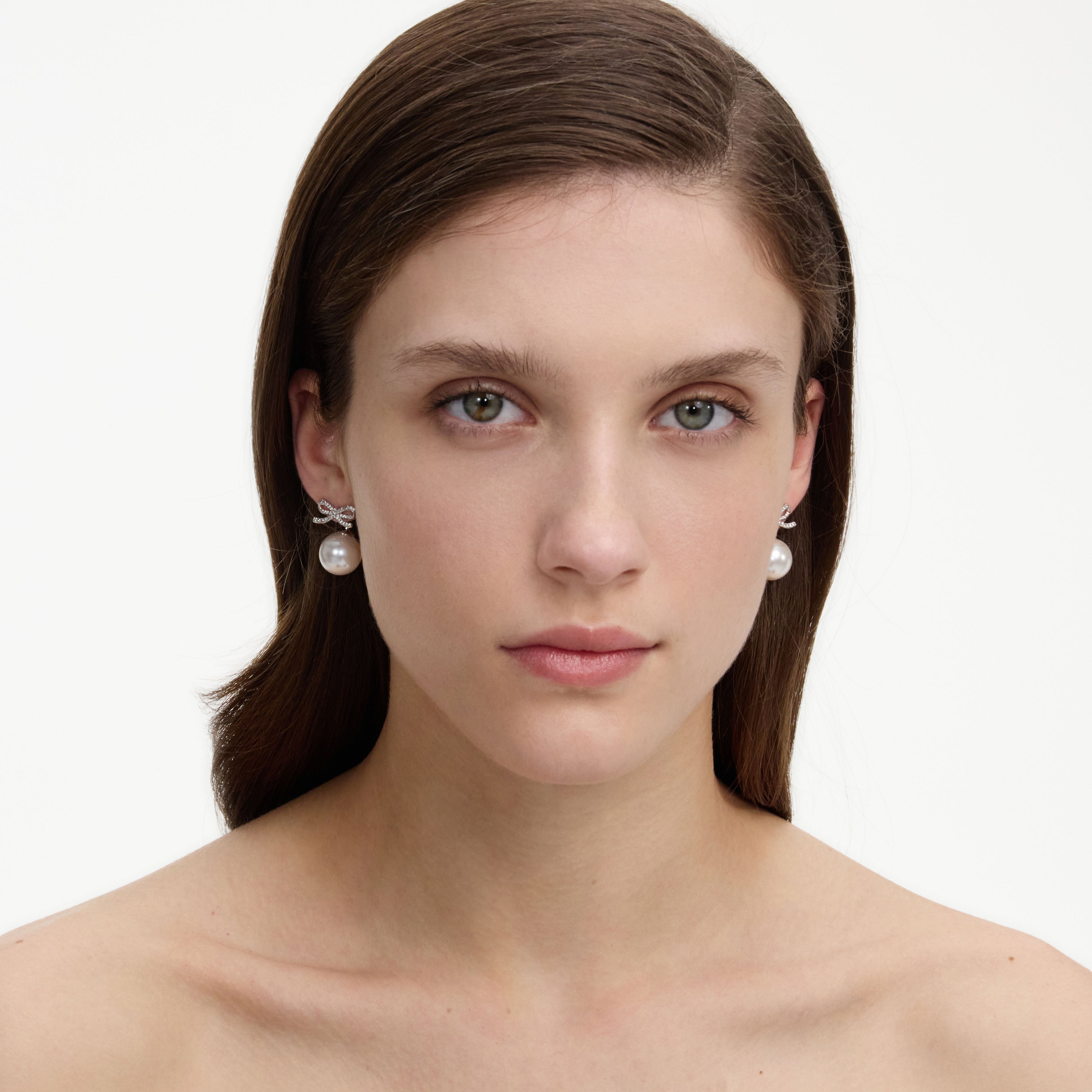 Self-Portrait Crystal Bow Pearl Back Ohrringe Silber