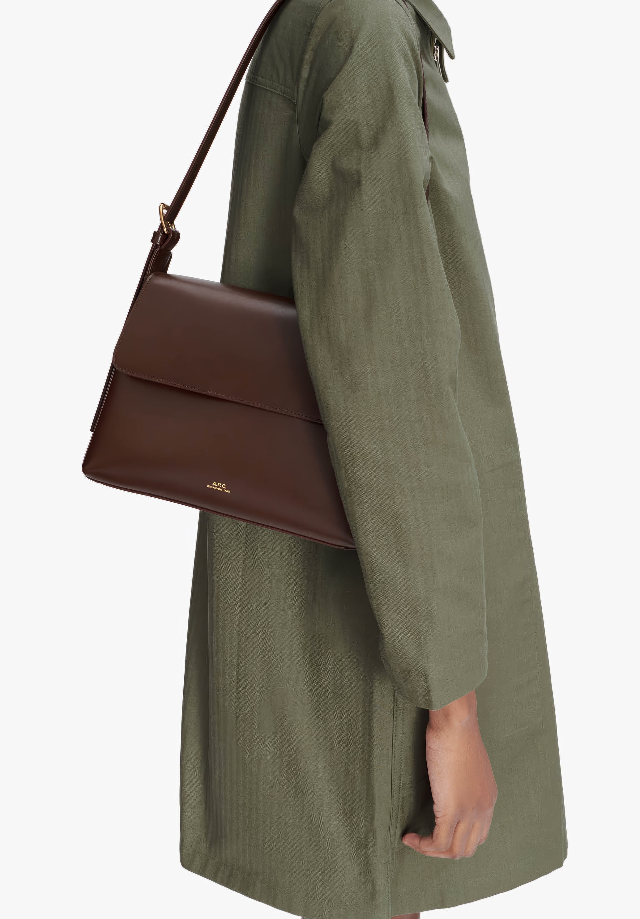 A.P.C. Virginie Flap Tasche Glattleder Magnetverschluss