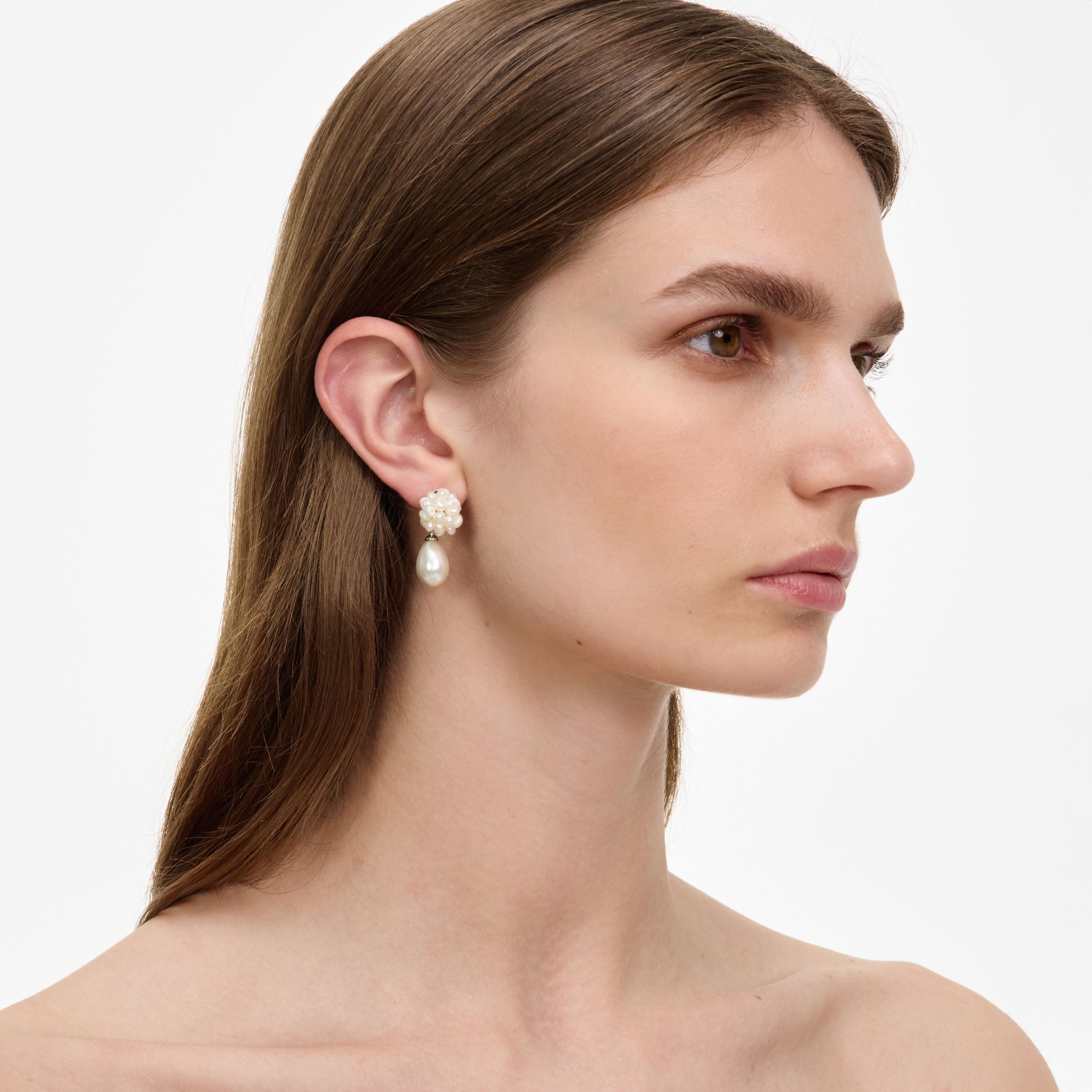 Self Portrait Pearl Cluster Ohrringe Creme Perlen One Size