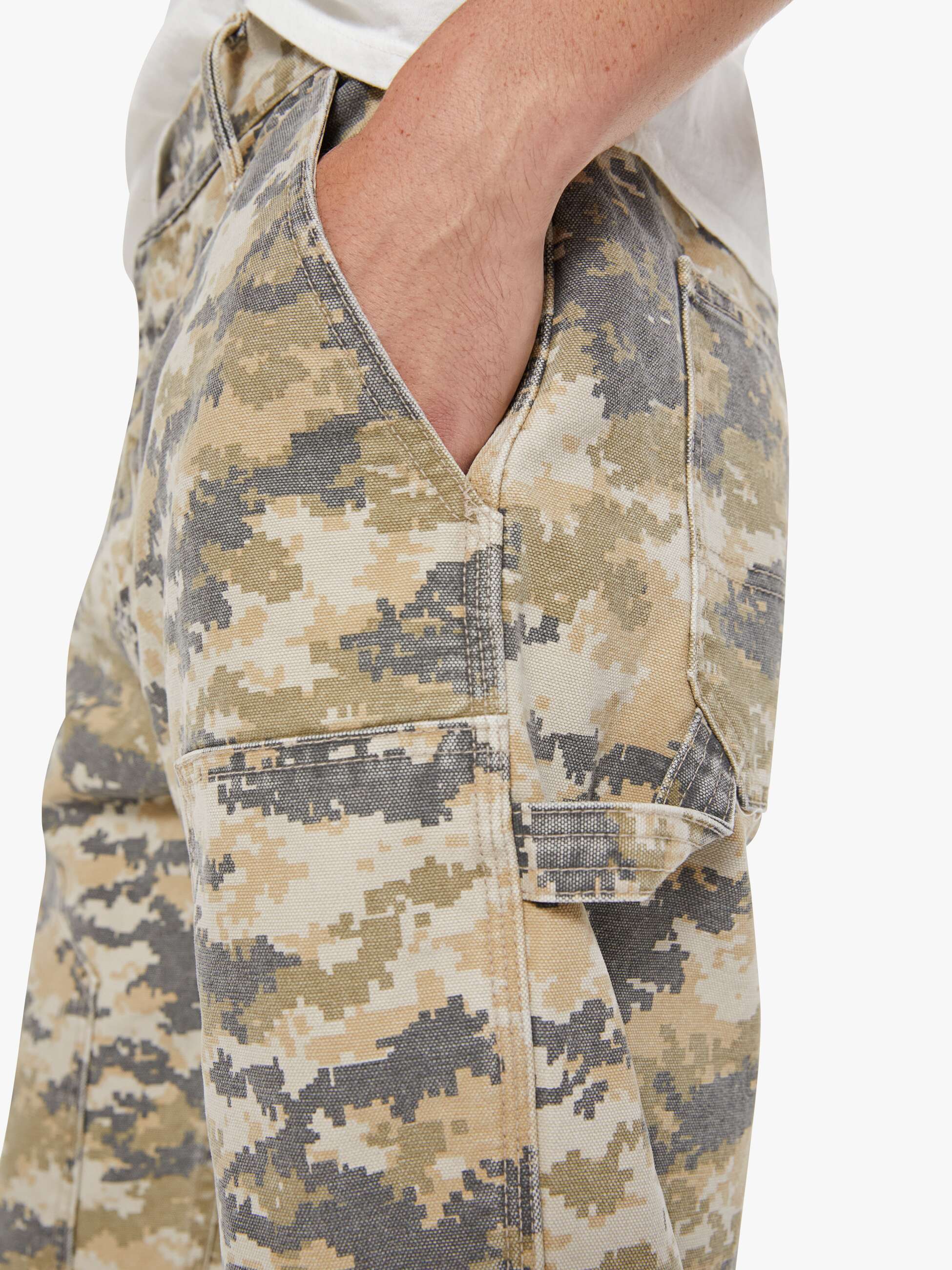 Mother Bee's Knees Short Fray Shorts Camo Herren
