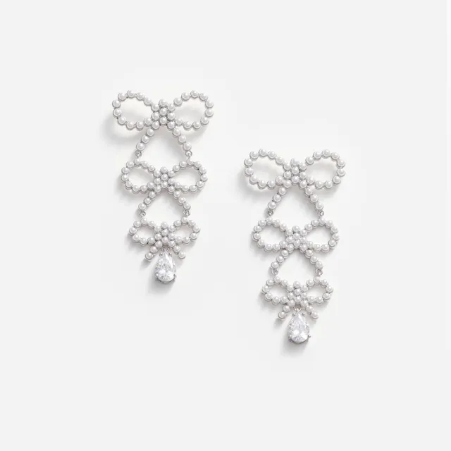 Self Portrait Tiered Pearl Bow Ohrringe Silber Perlen