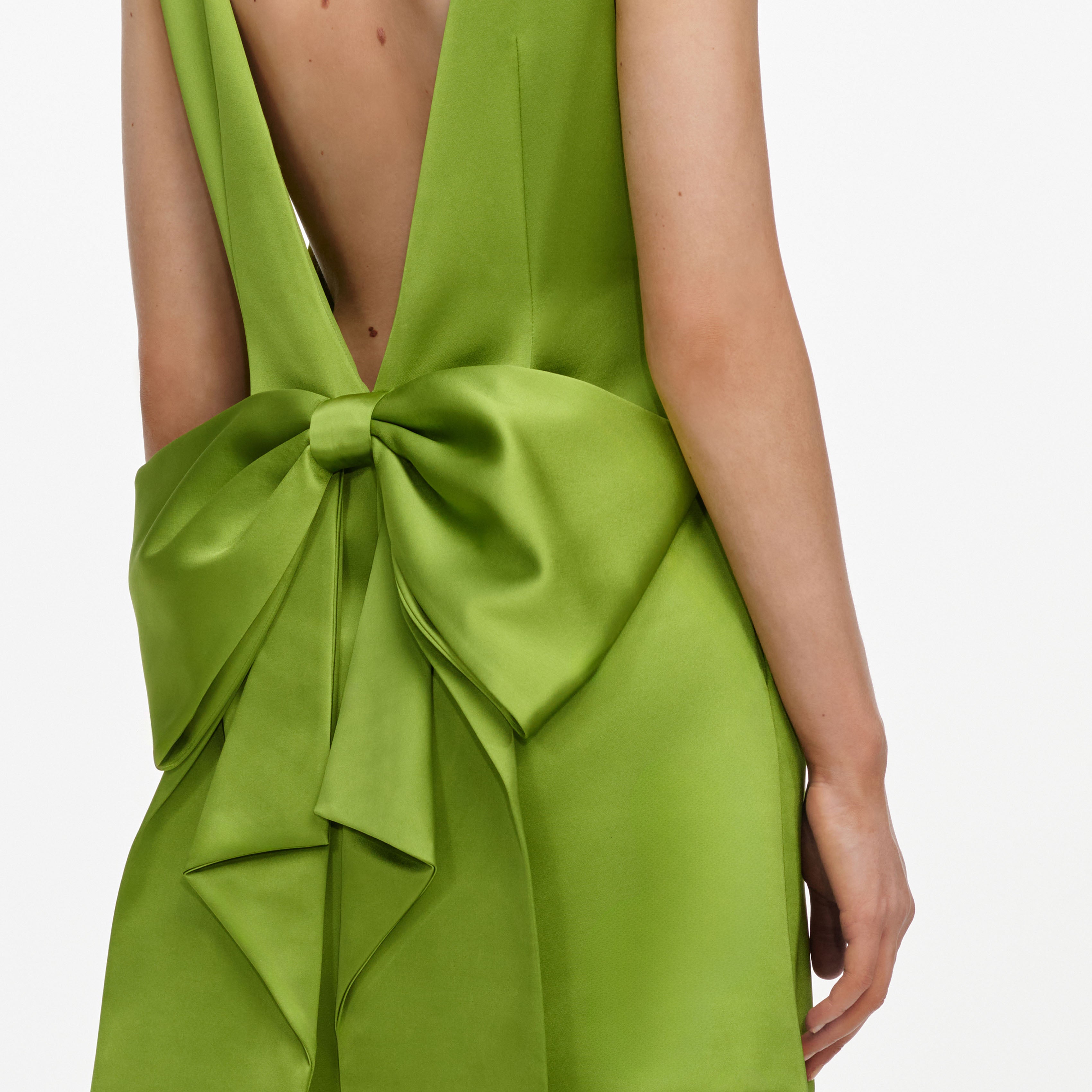 Self Portrait Green Satin Bow Mini Kleid Grün Satin