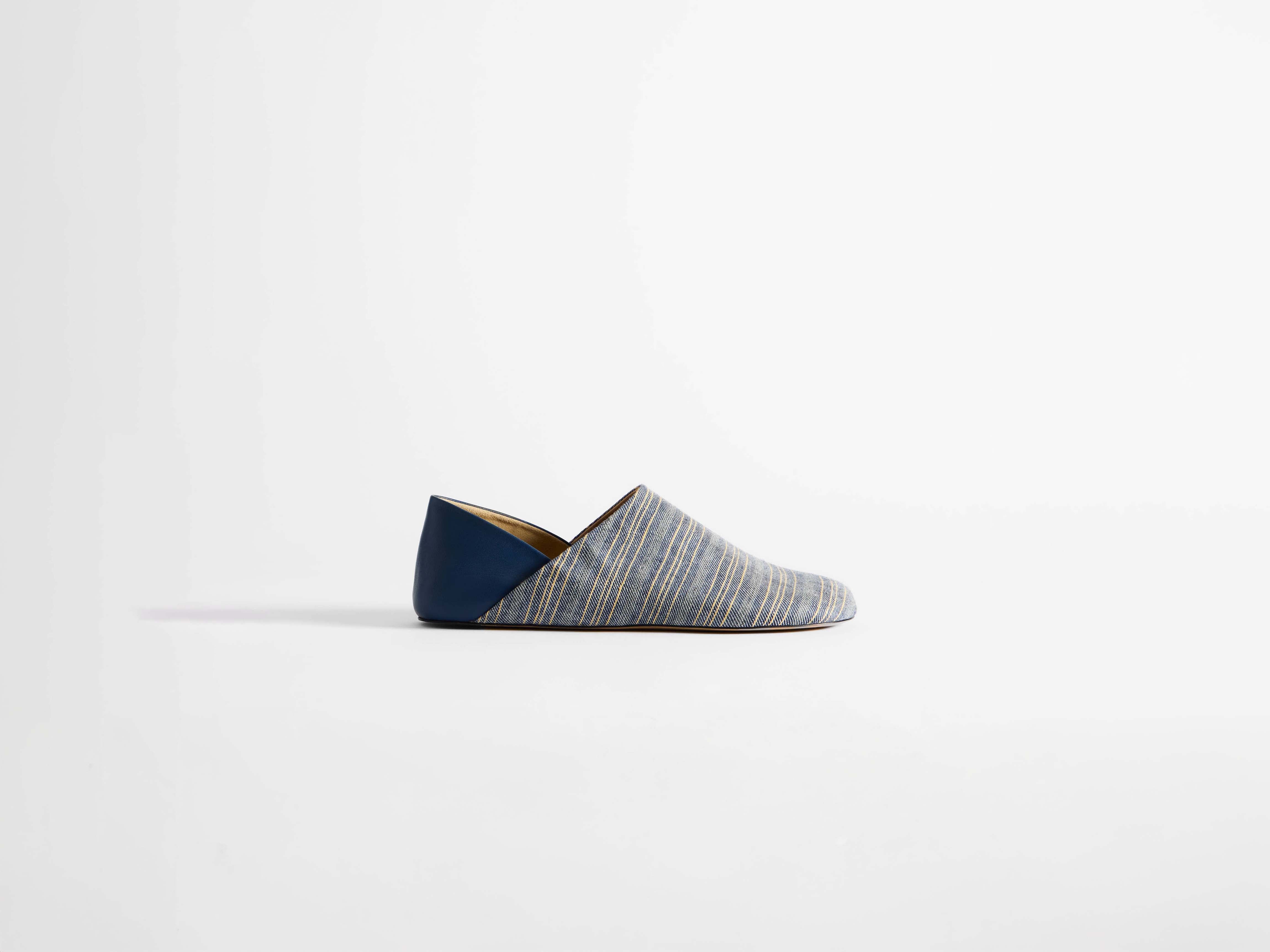 J.W.Anderson Shoes Slipper Mules Herren Navy Weiß 42