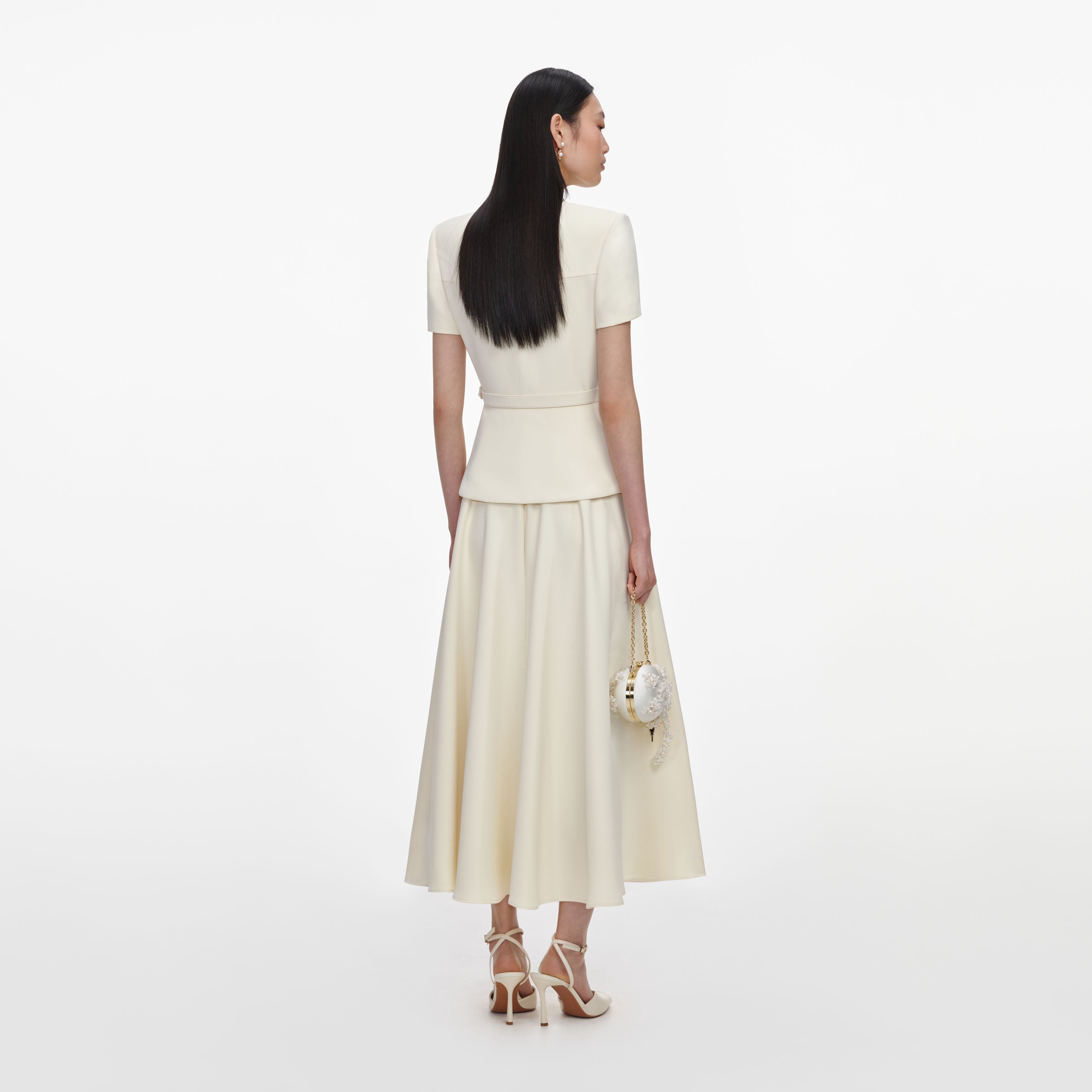 Self Portrait Gelbes Crepe Midikleid mit Gürtel Taschen